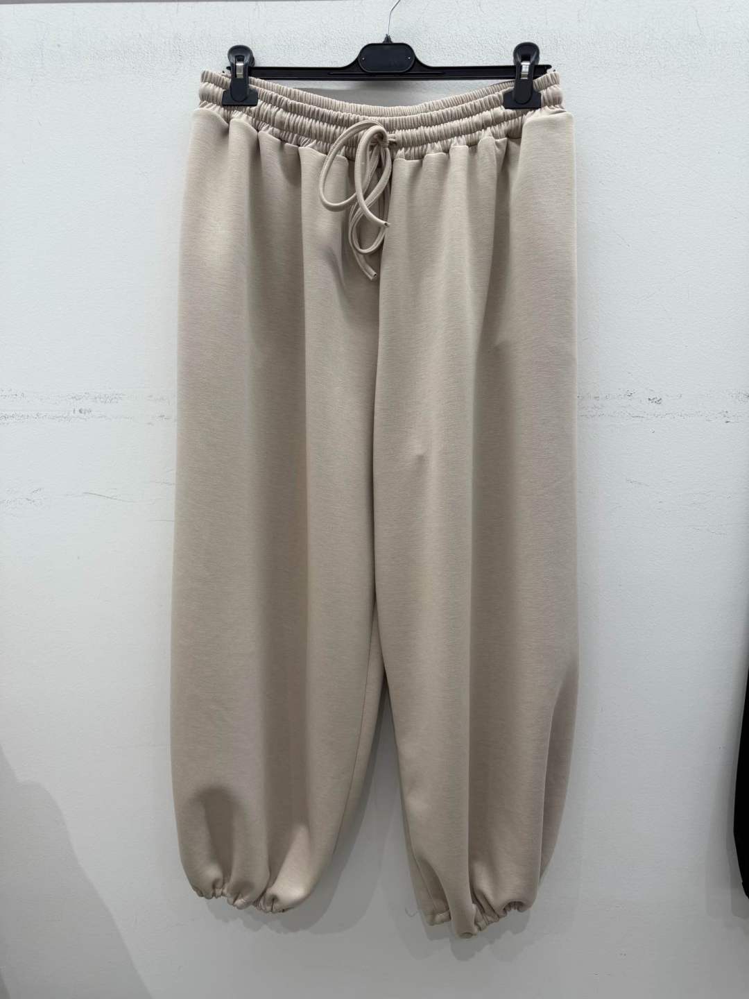 Jogg­er‑Hose mit hoher Taille