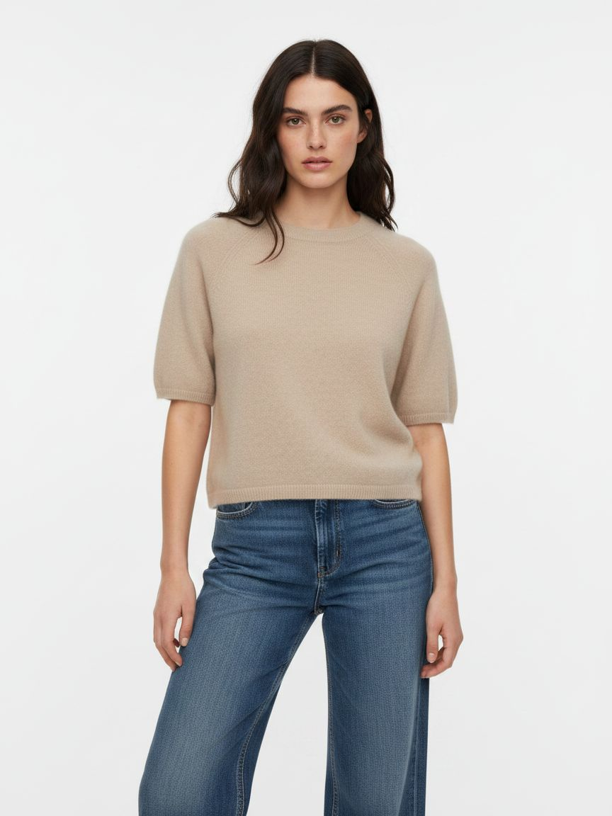 Kurzer Raglan-Pullover