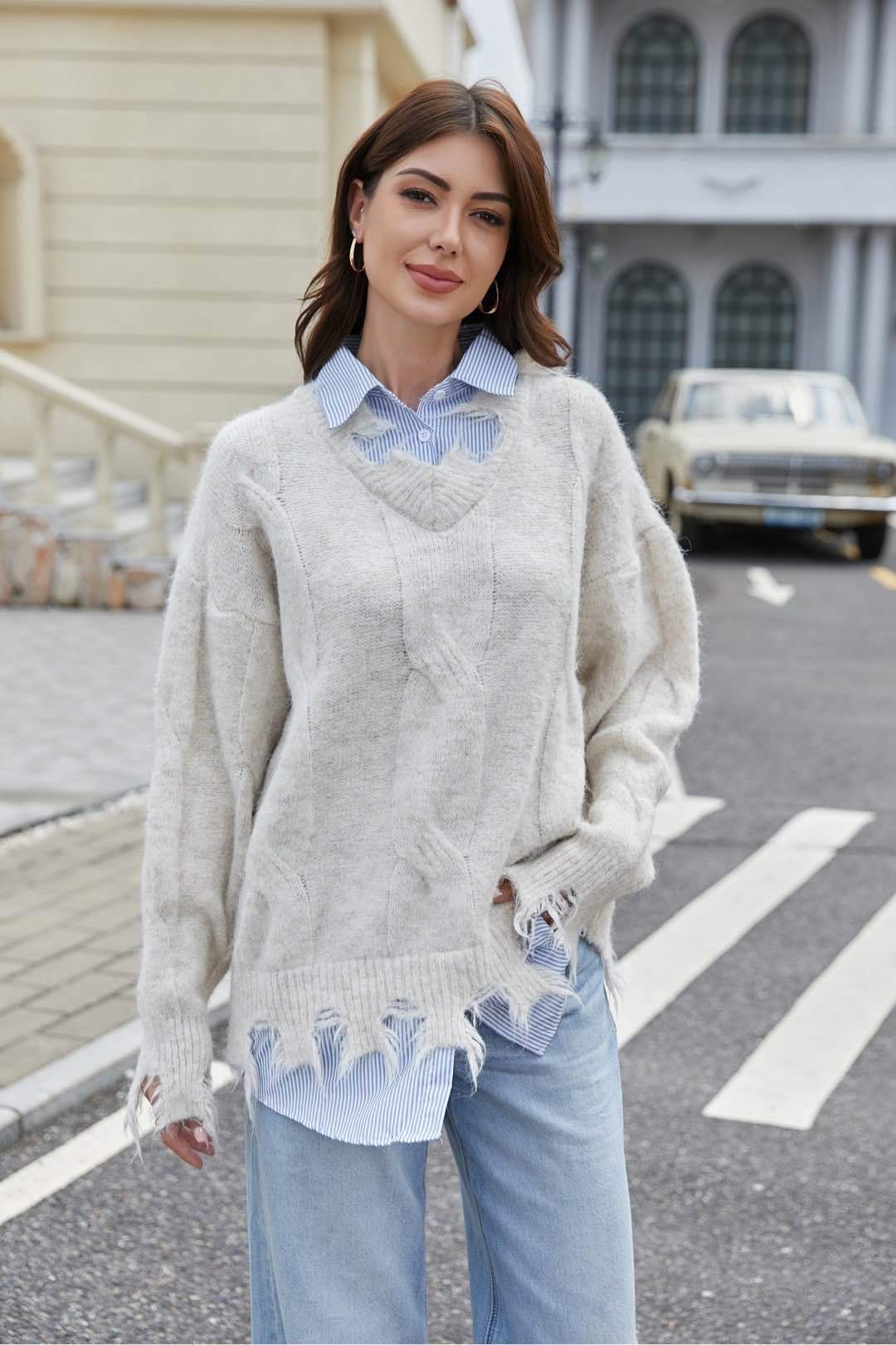 Locker geschnittener Pullover mit Cut-Outs