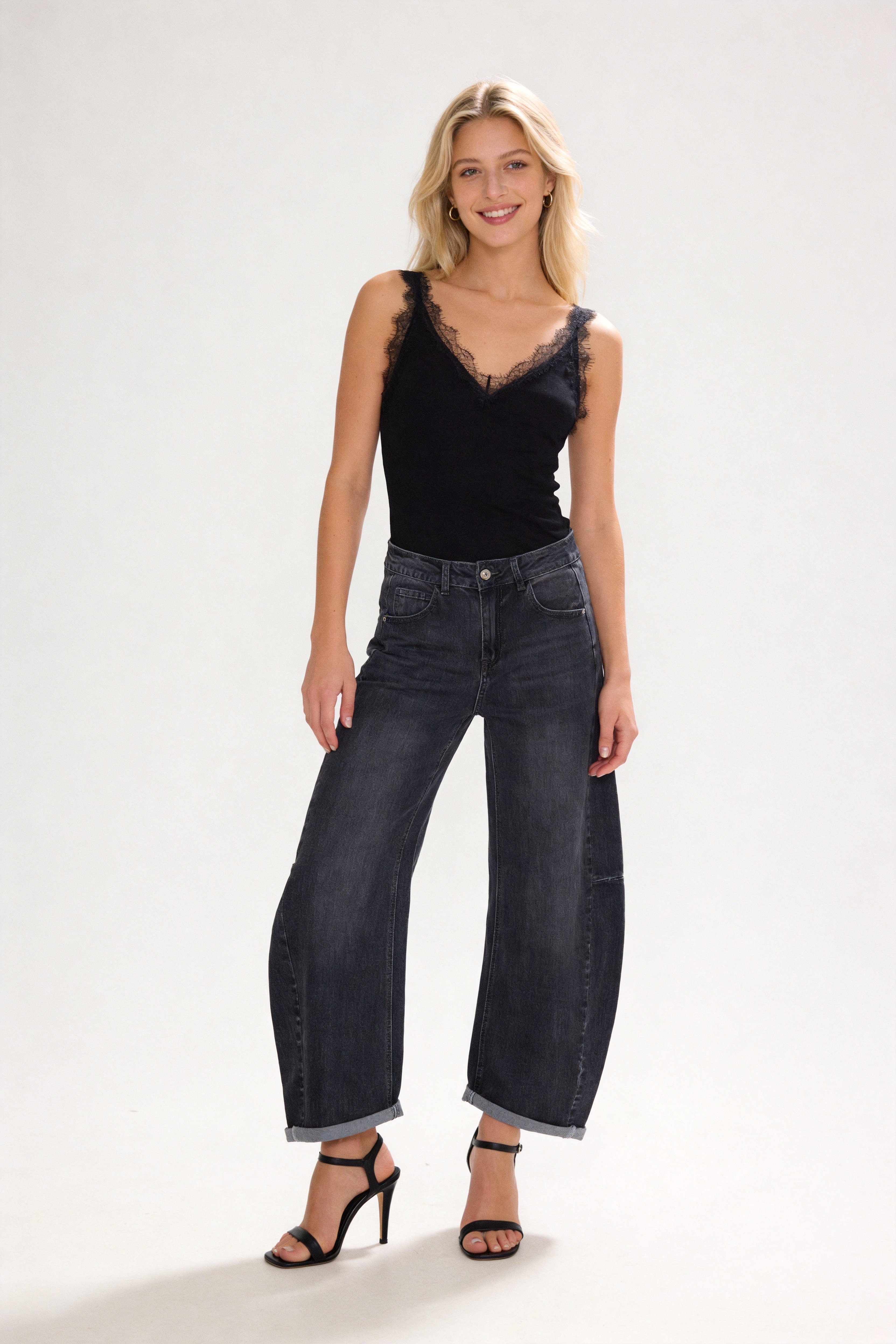 High‑Waist Jeans mit weitem Bein