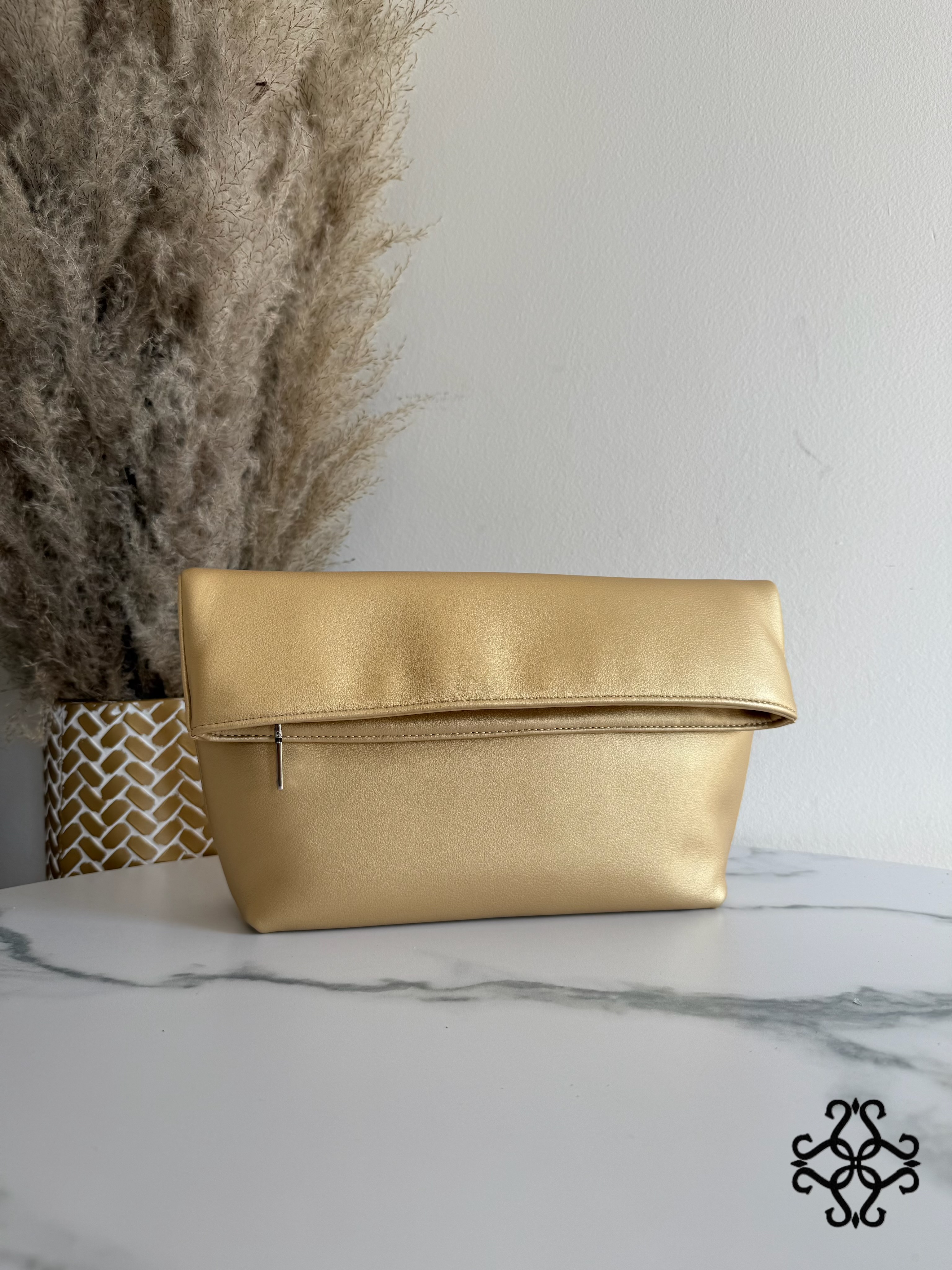 Envelope-Clutch mit Fransen