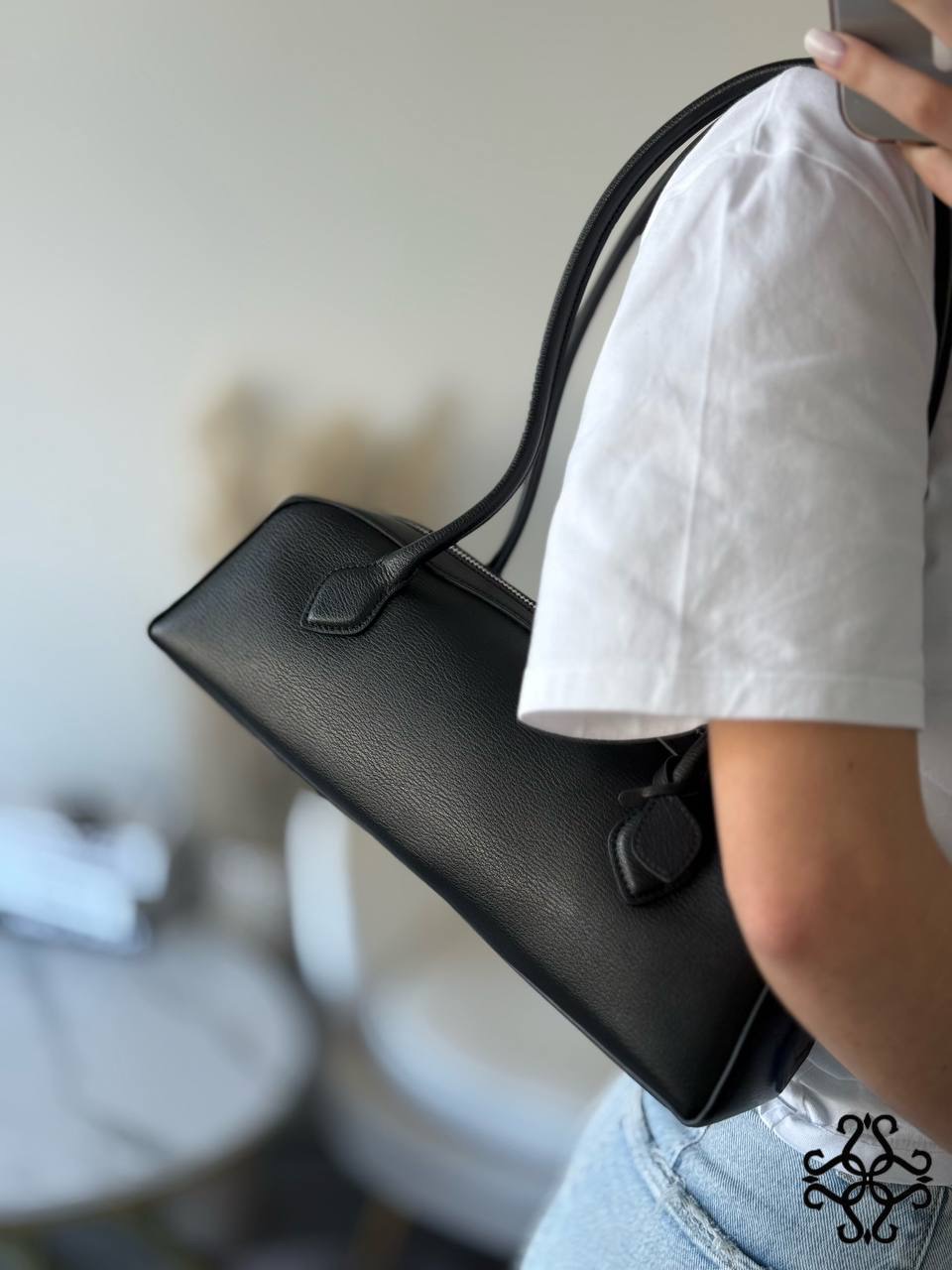 Minimalistische Baguette-Tasche