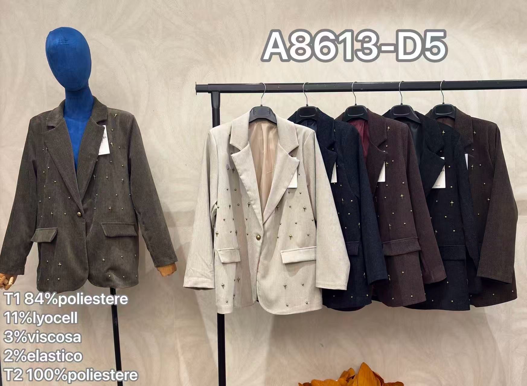 Maßgeschneiderter Blazer bis zur Hüfte
