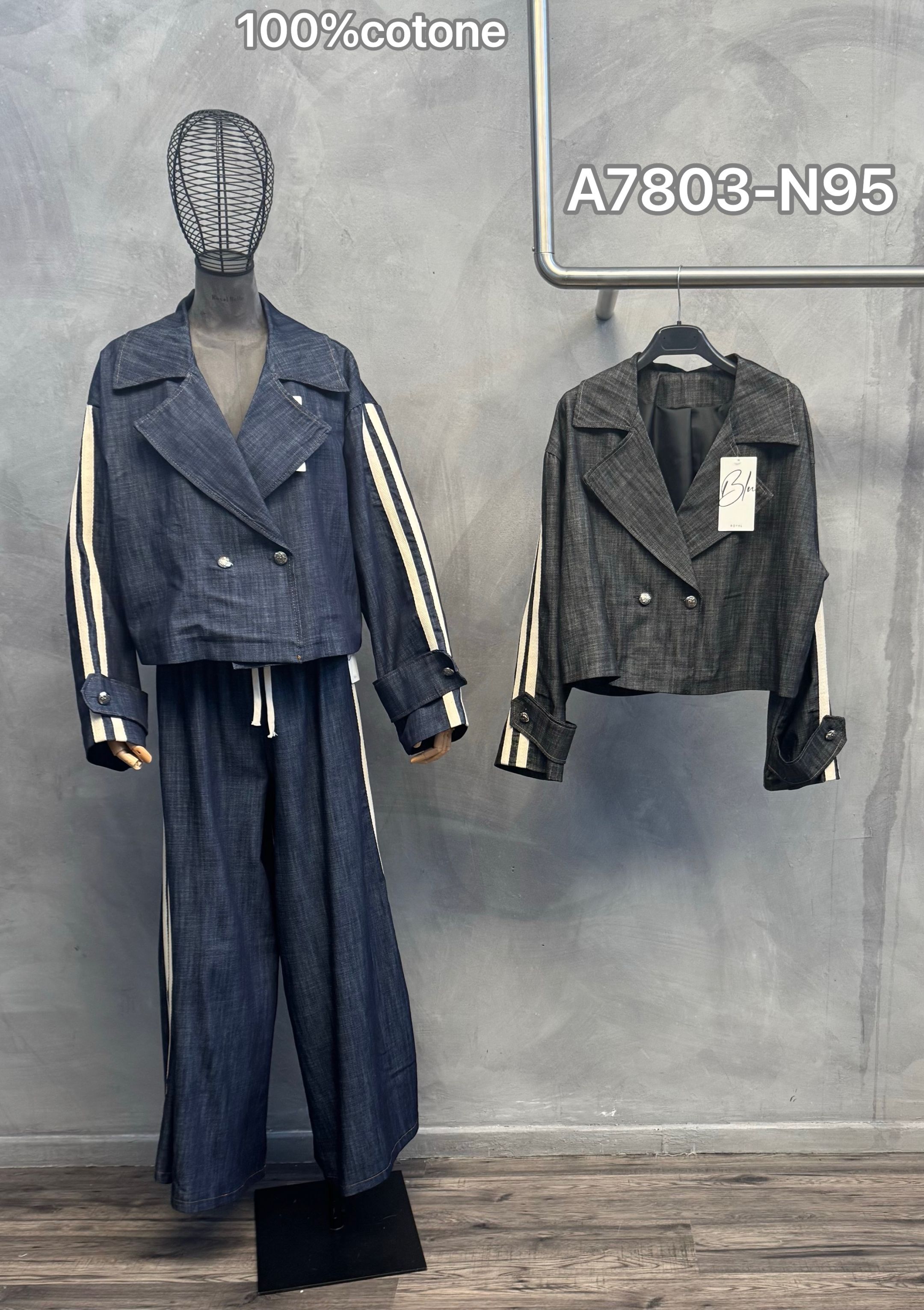 Boxy-Jacke bis zur Hüfte