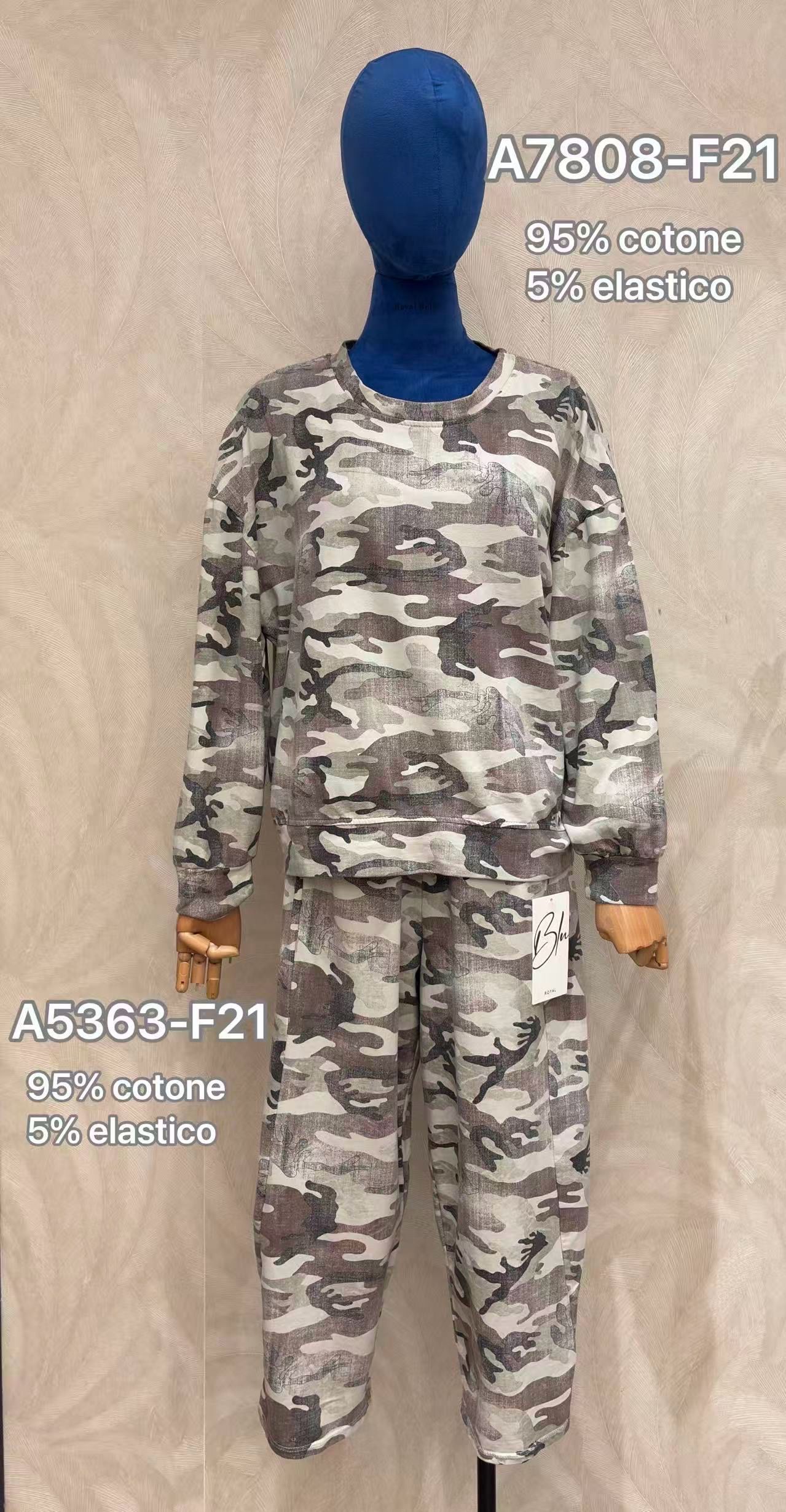 Lockeres Trainingsanzug-Set mit Camouflage