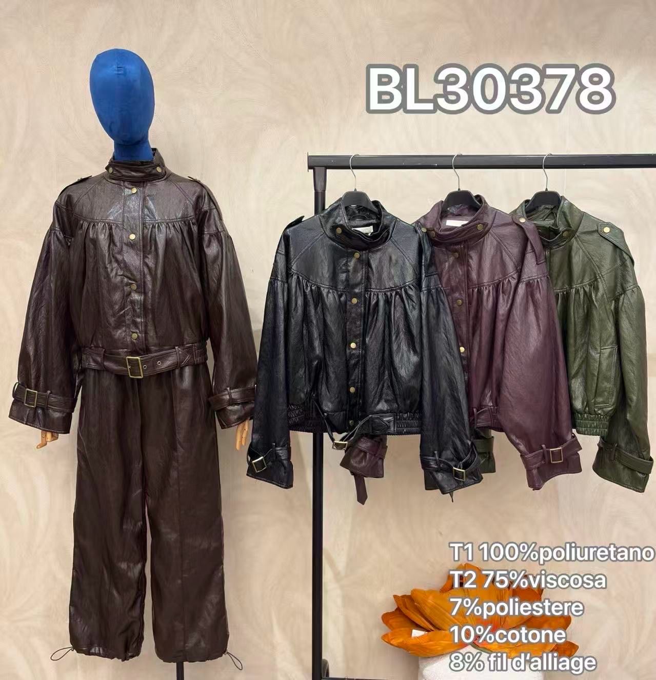 Lockerer Overall mit Kragen