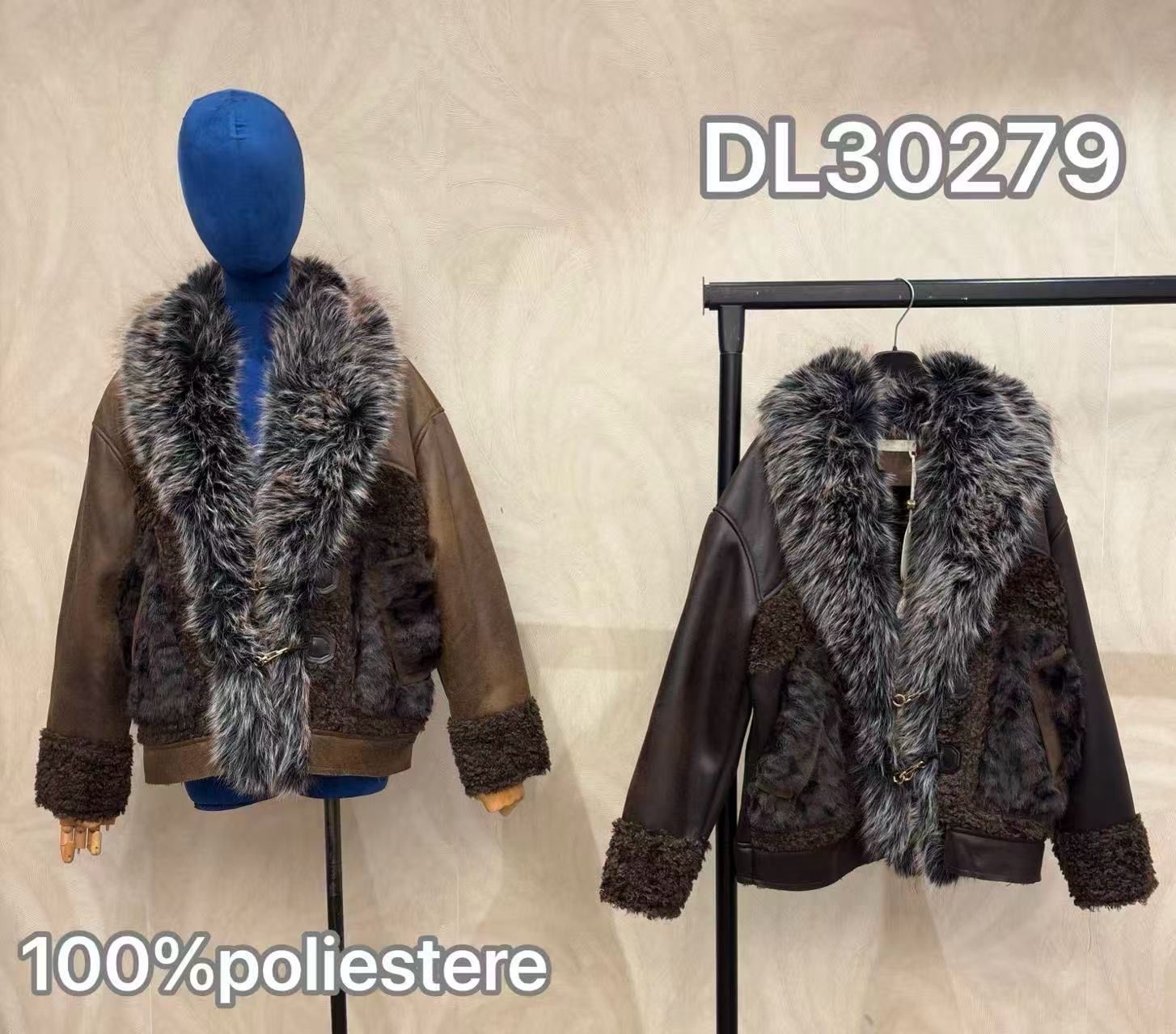 Kunstlederjacke mit Fellkragen