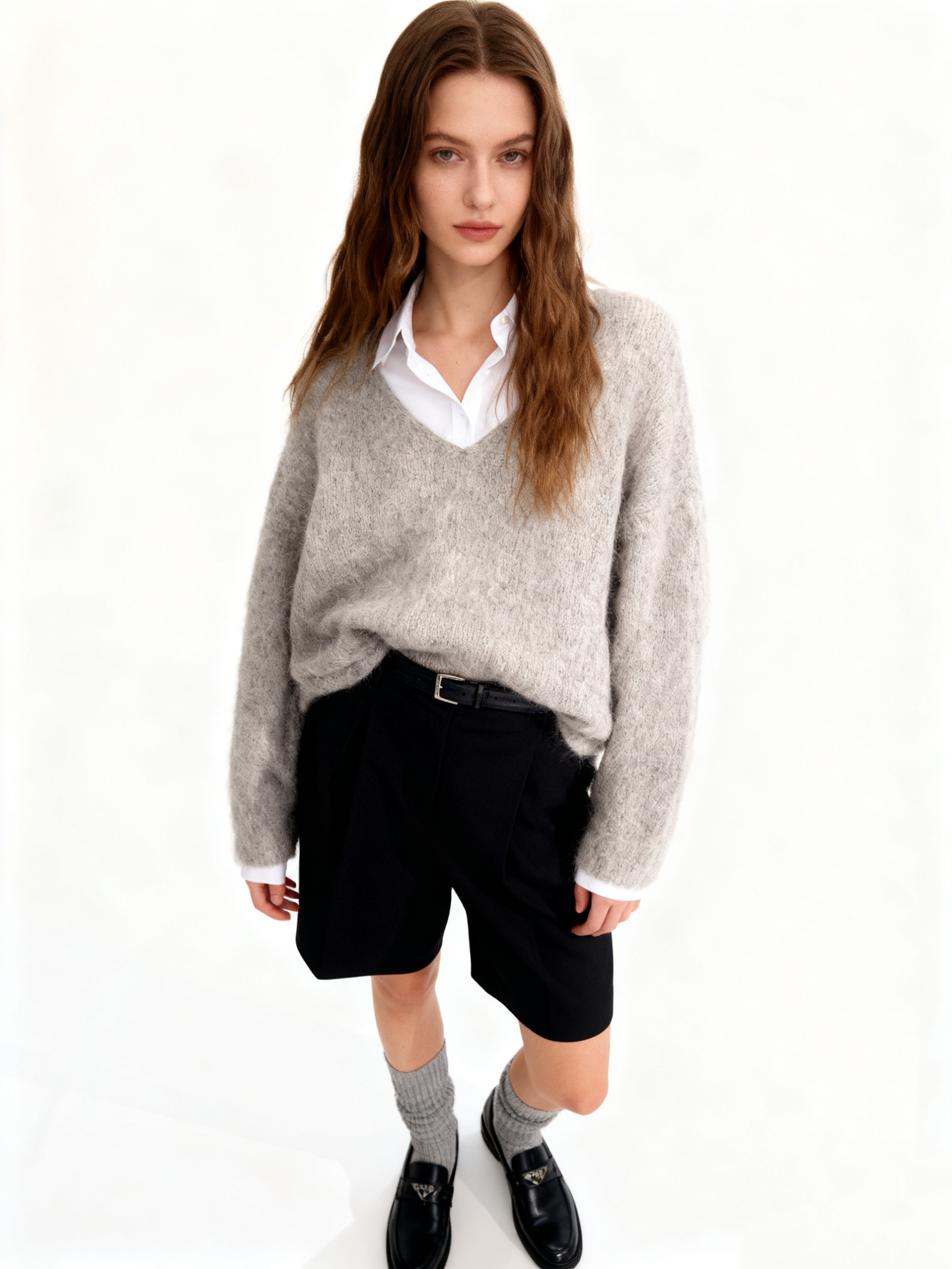 Lockerer V‑Ausschnitt Pullover bis zur Hüfte