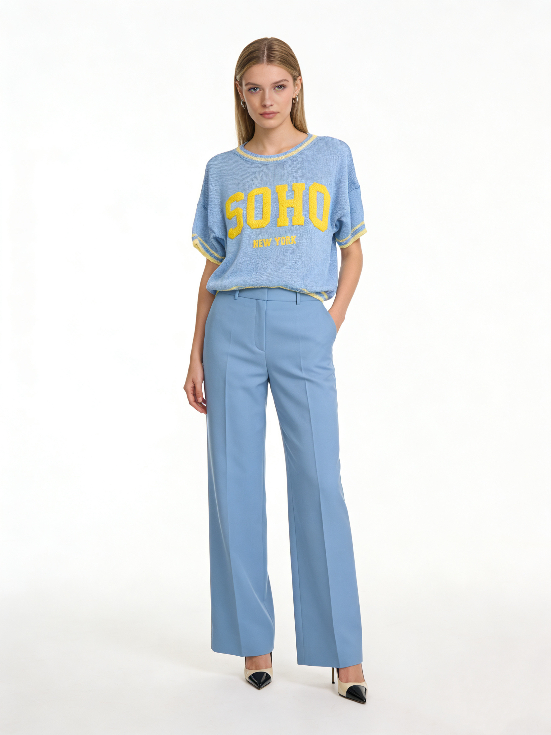 Oversize Pullover mit Schriftzug