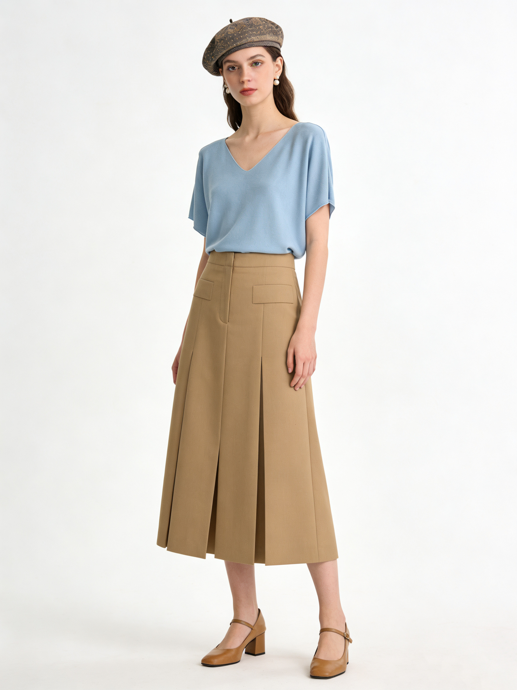Locker geschnittene Bluse mit V‑Ausschnitt
