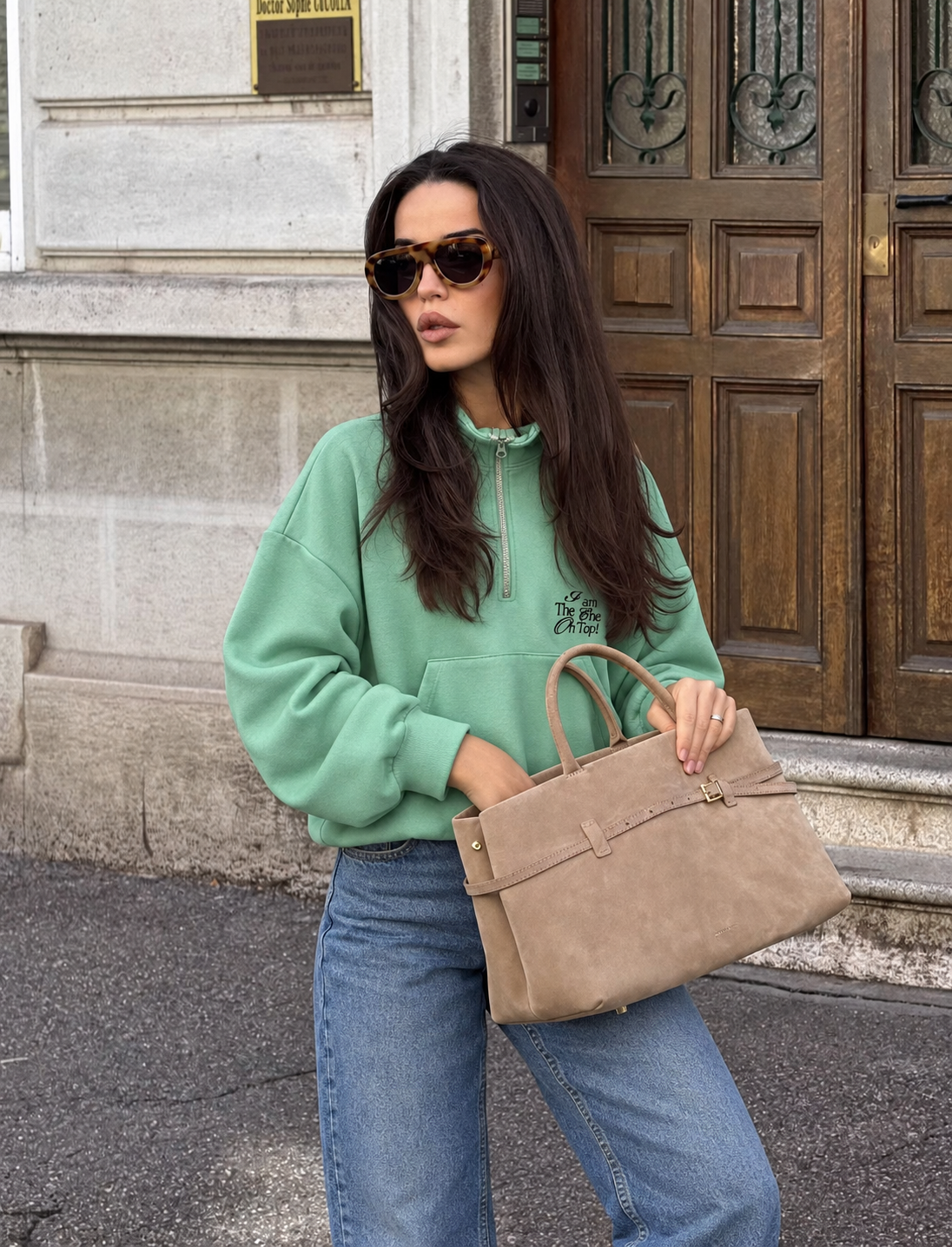 Oversize Sweatshirt mit Stehkragen und Halb-Reißverschluss