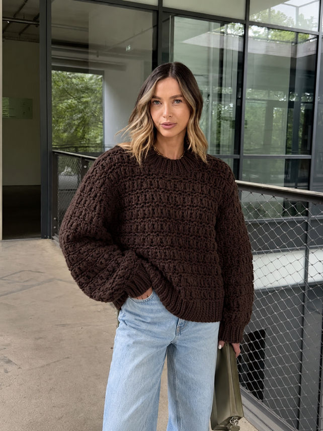 Oversize Pullover mit Ajourmuster