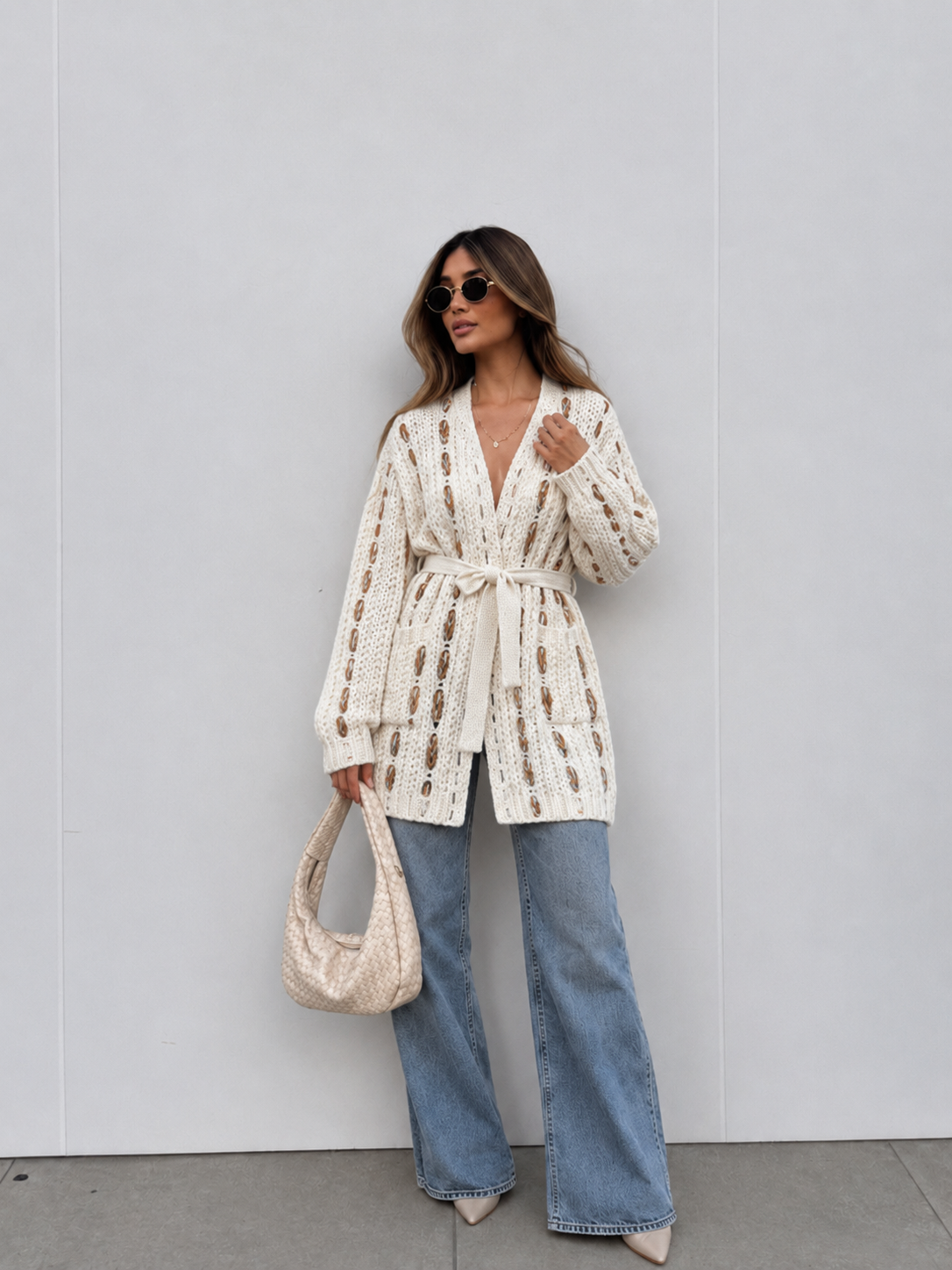 Langer legerer Cardigan mit V‑Ausschnitt