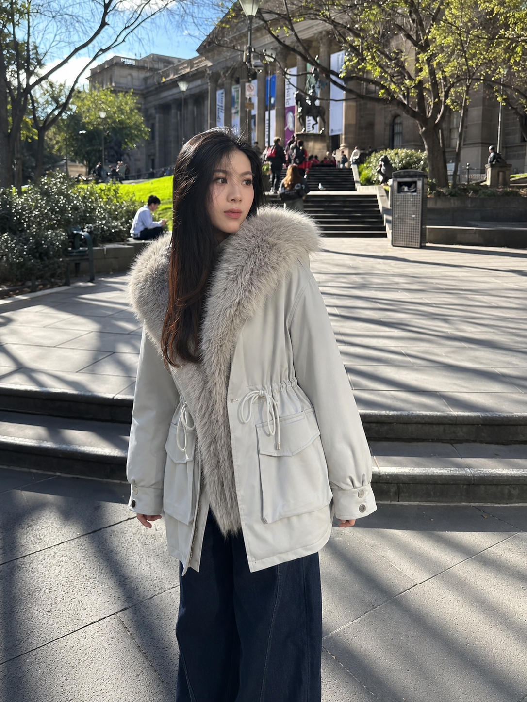 Verlängerte Parka mit Kapuze