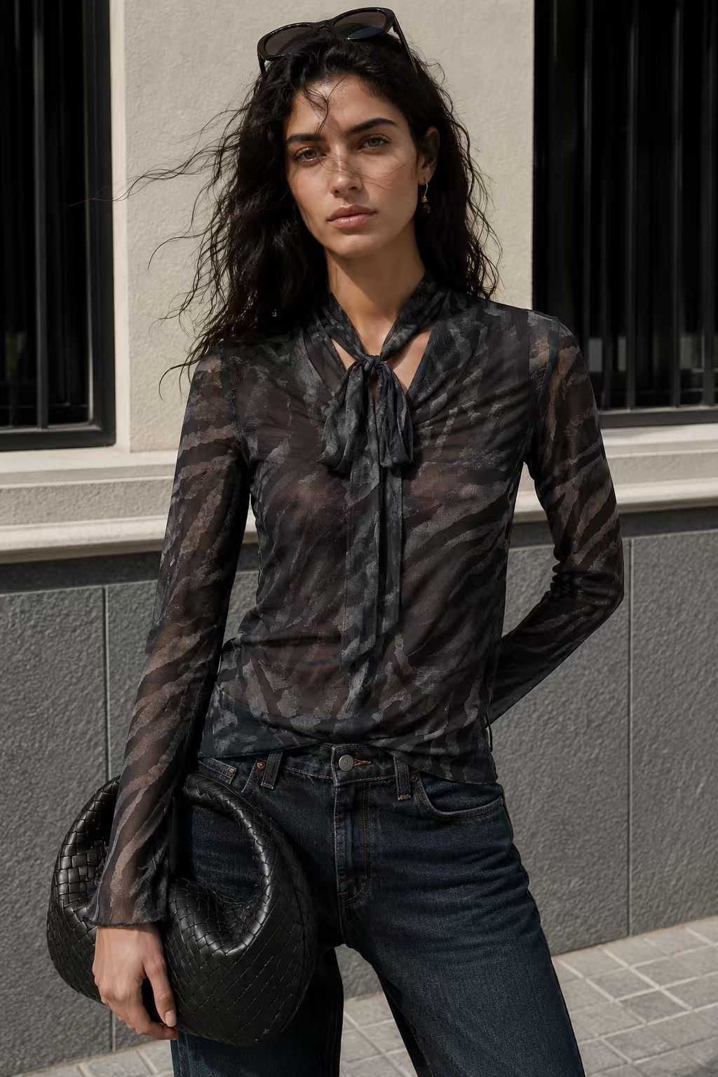Wickelbluse mit Schleife