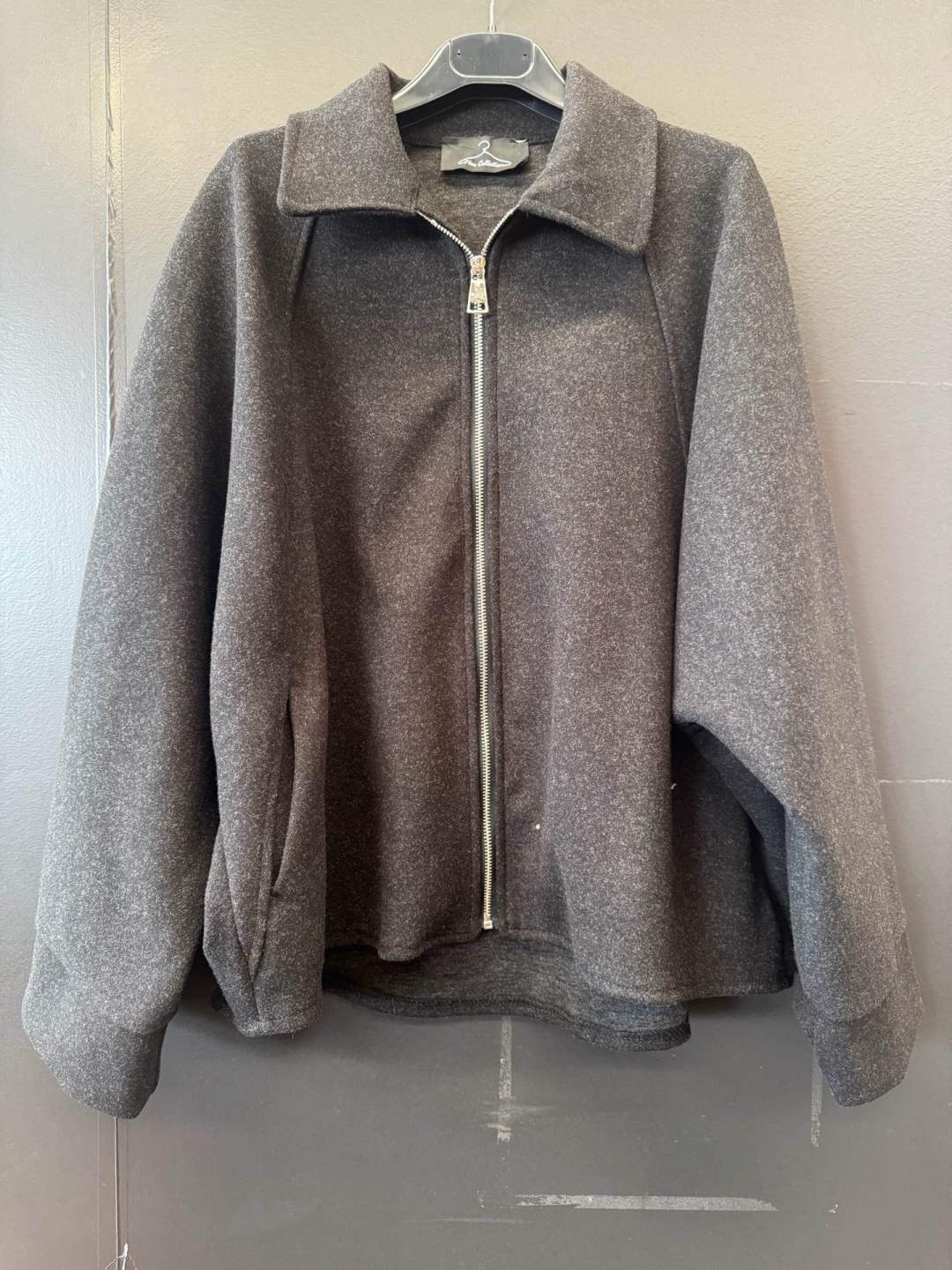 Lockere Jacke mit Hemdkragen