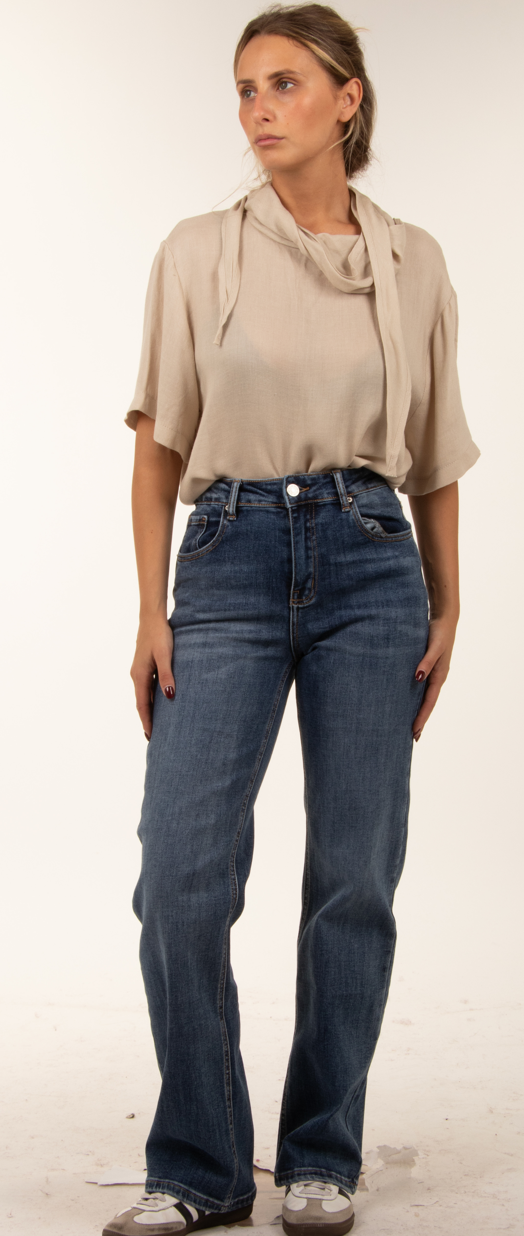 High-Waist Flared Jeans