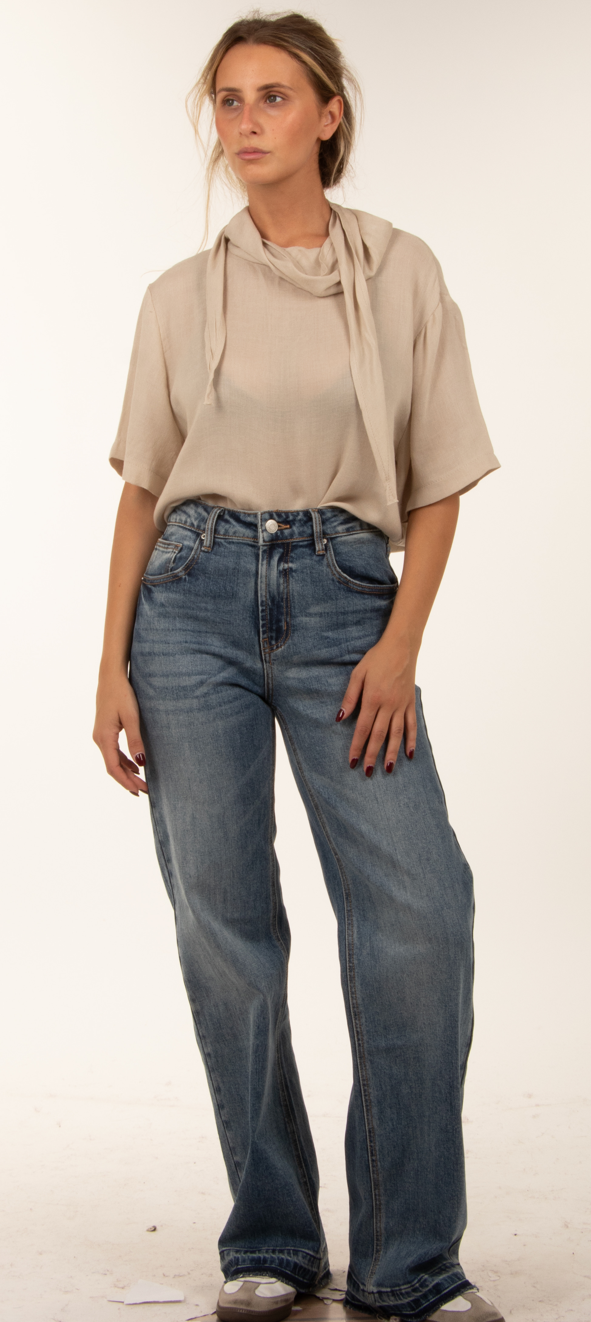 Straight-Jeans mit hohem Bund