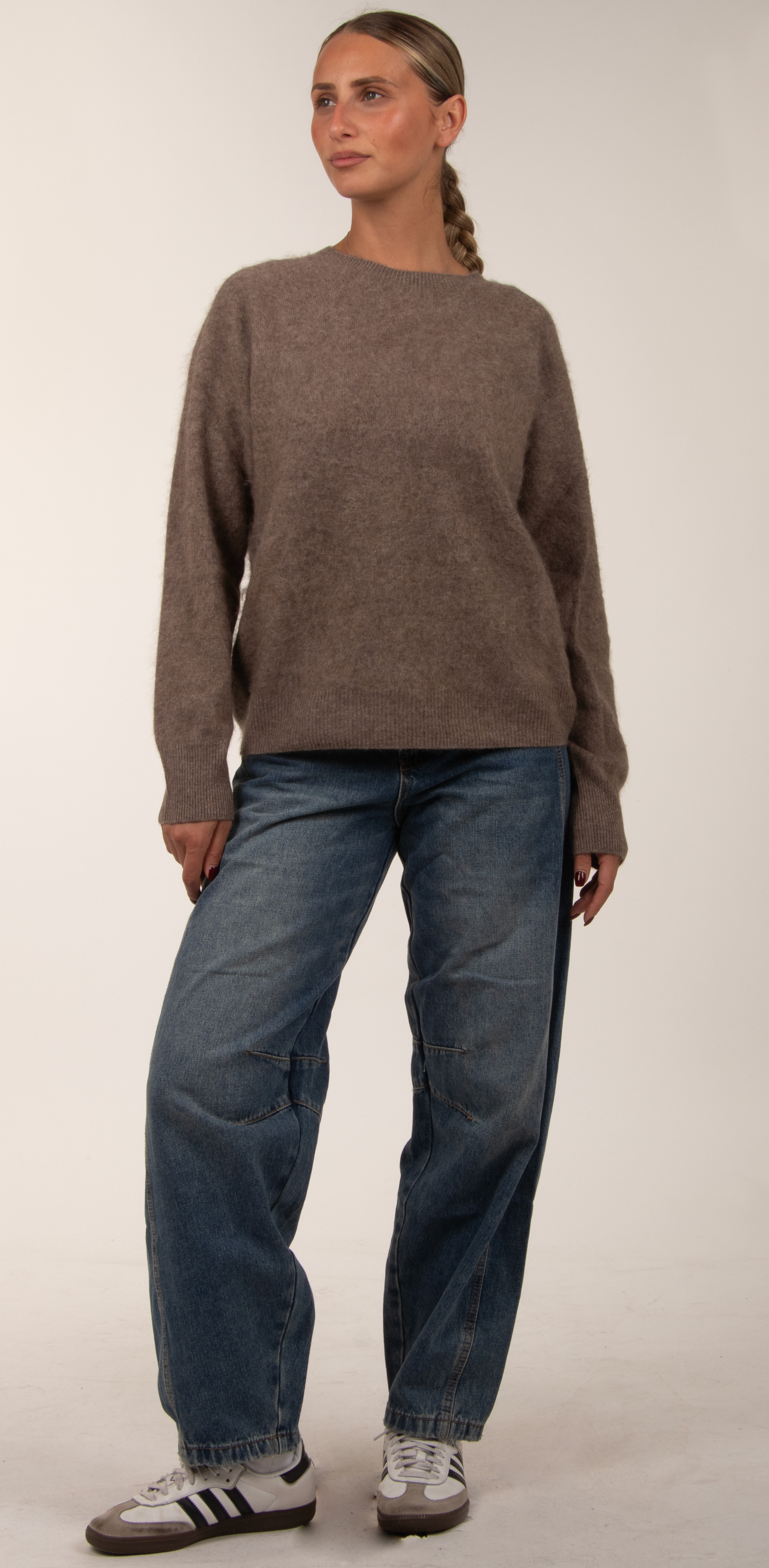 Flauschiger Pullover mit Rundhals