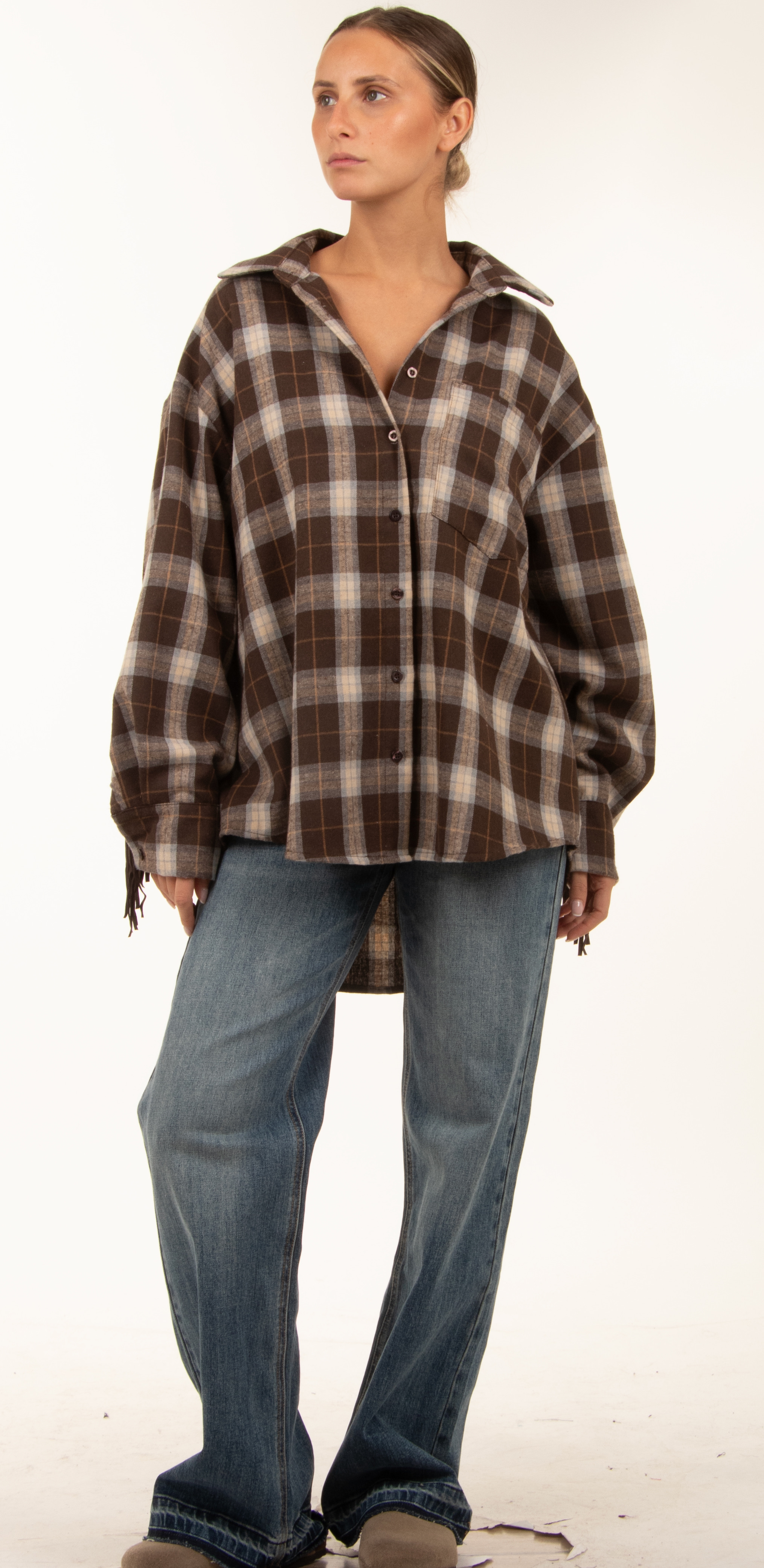 Oversized Hemd mit Fransen