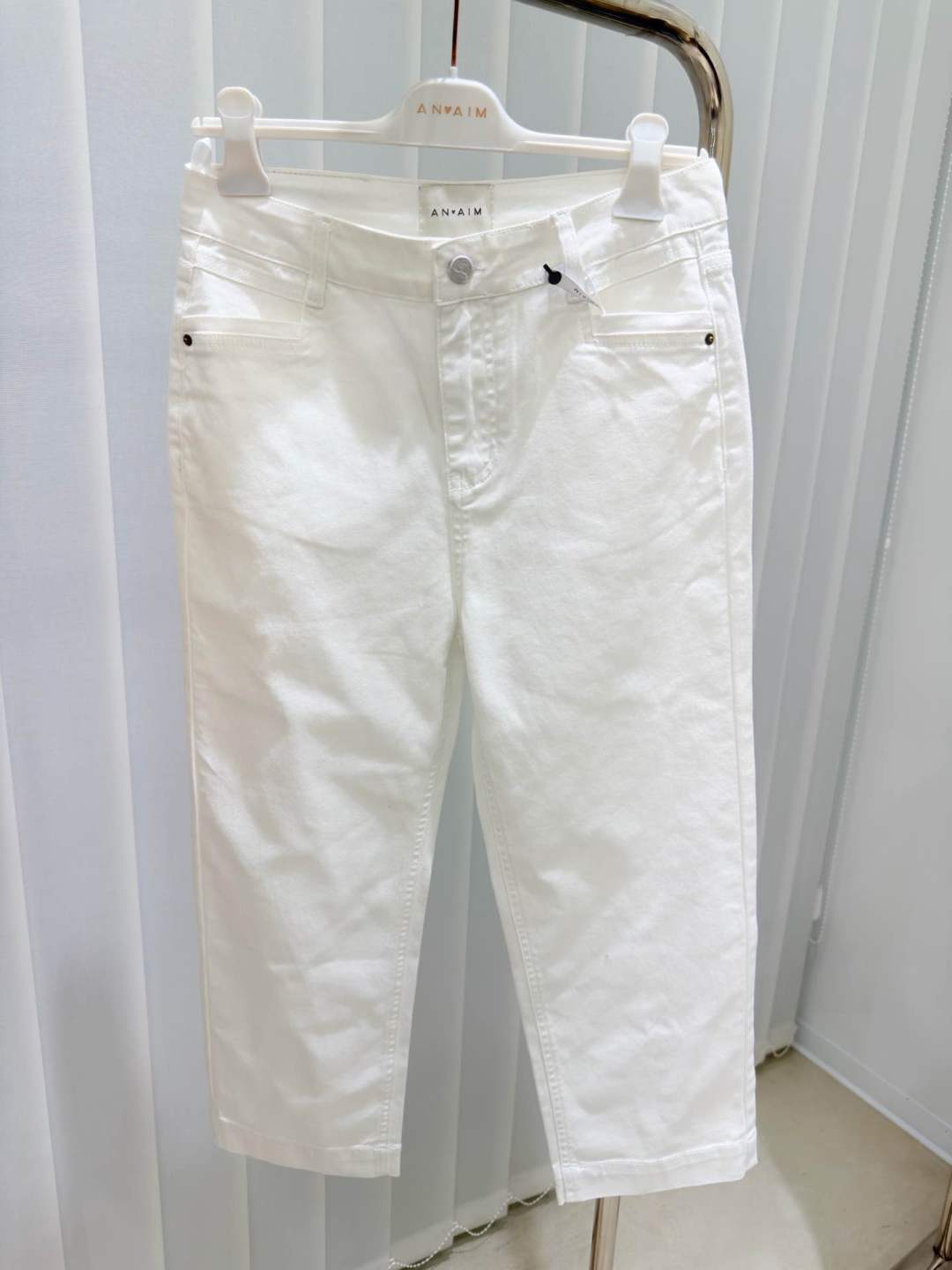 Gerade 7/8-Hose mit Taschen
