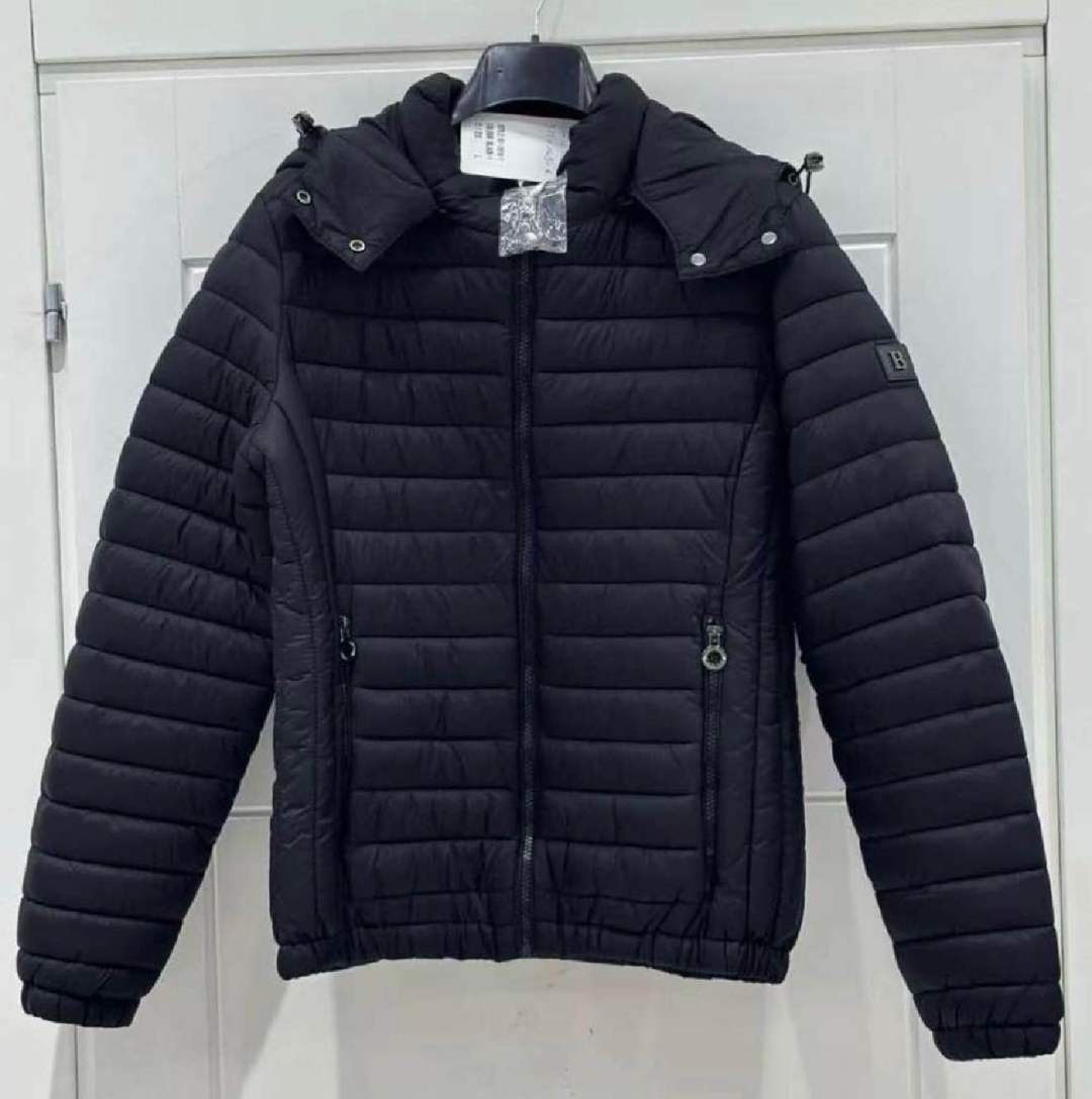 Steppejacke mit Kapuze