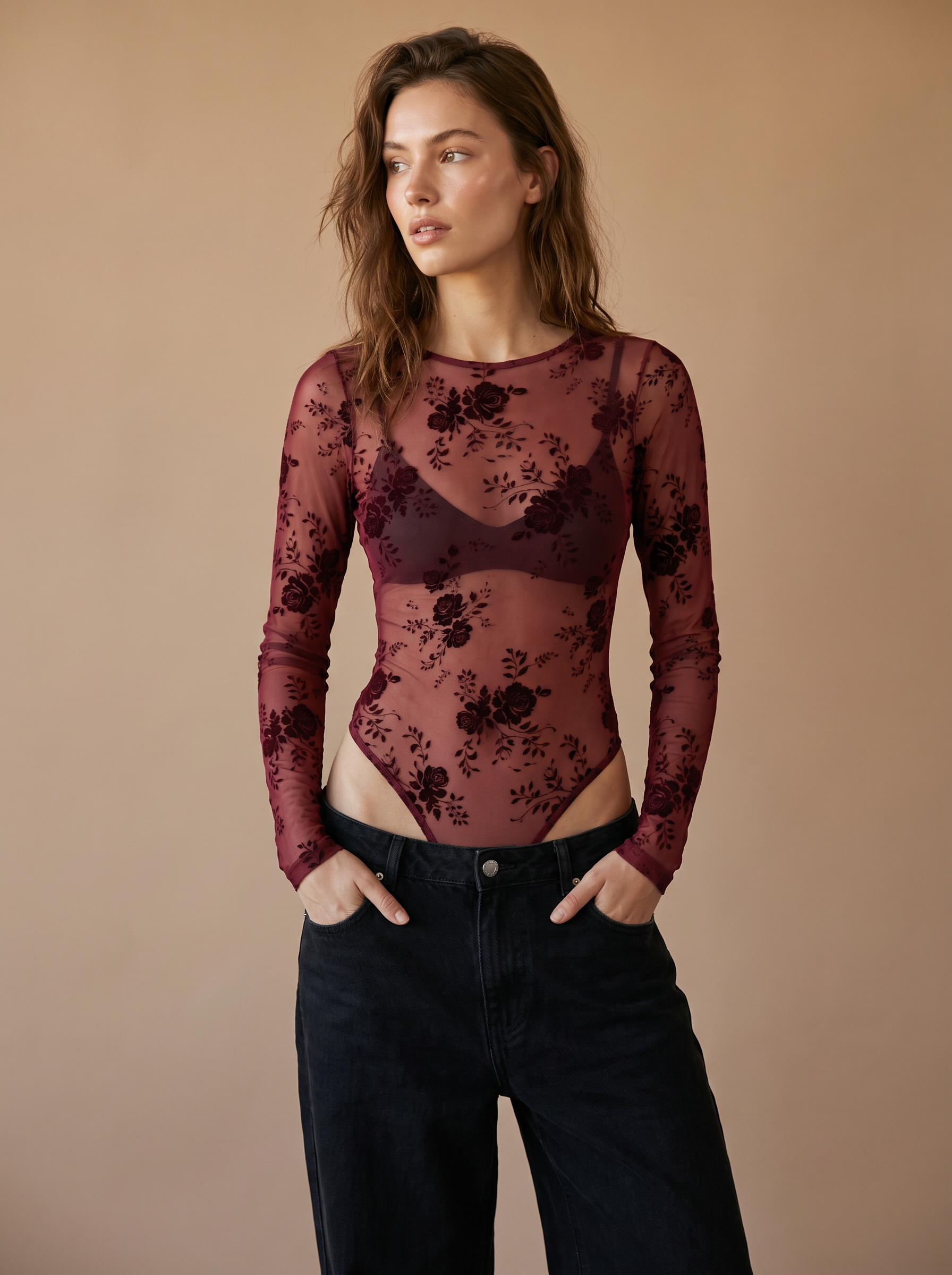 Figurbetontes Top mit langem Arm