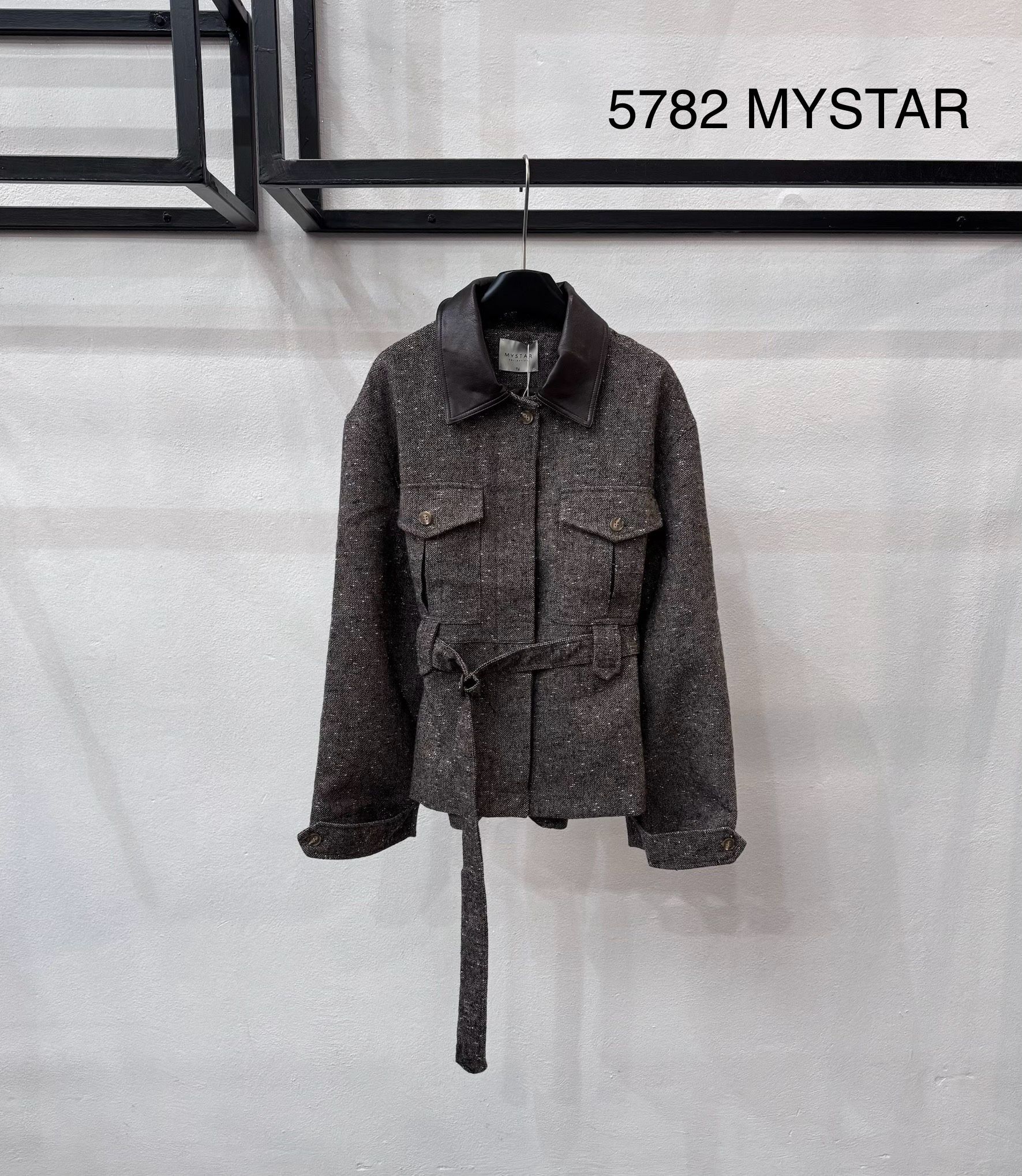 Tweed-Jacke mit Gürtel