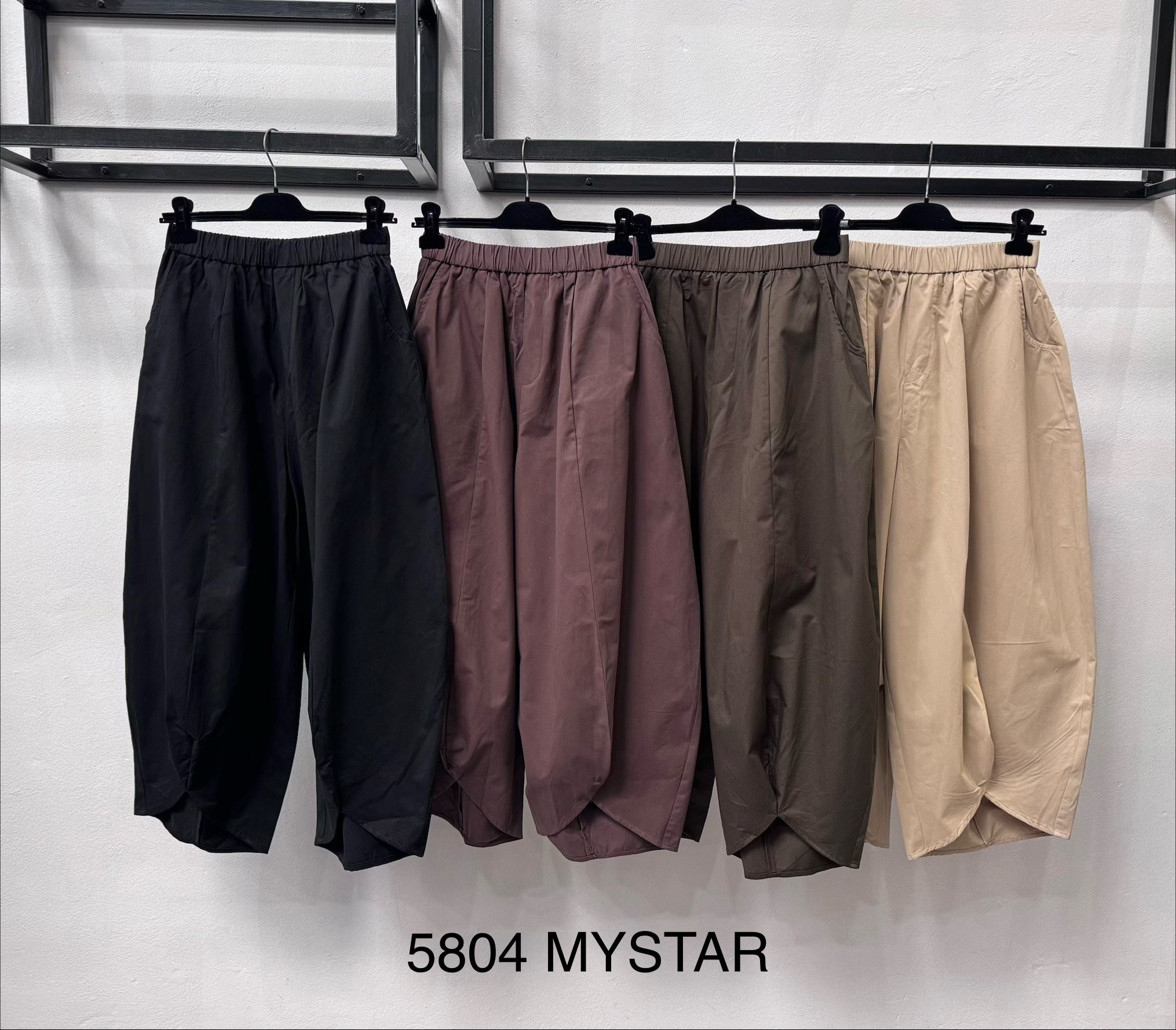 Locker sitzende Knöchellange Hose