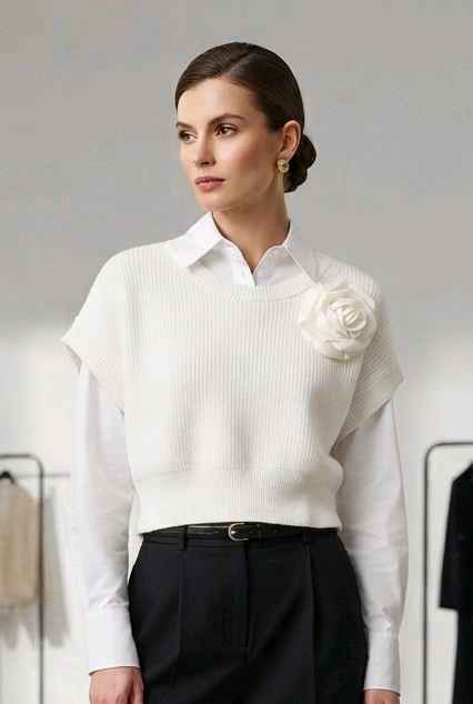Cropped-Pullover mit Schleife