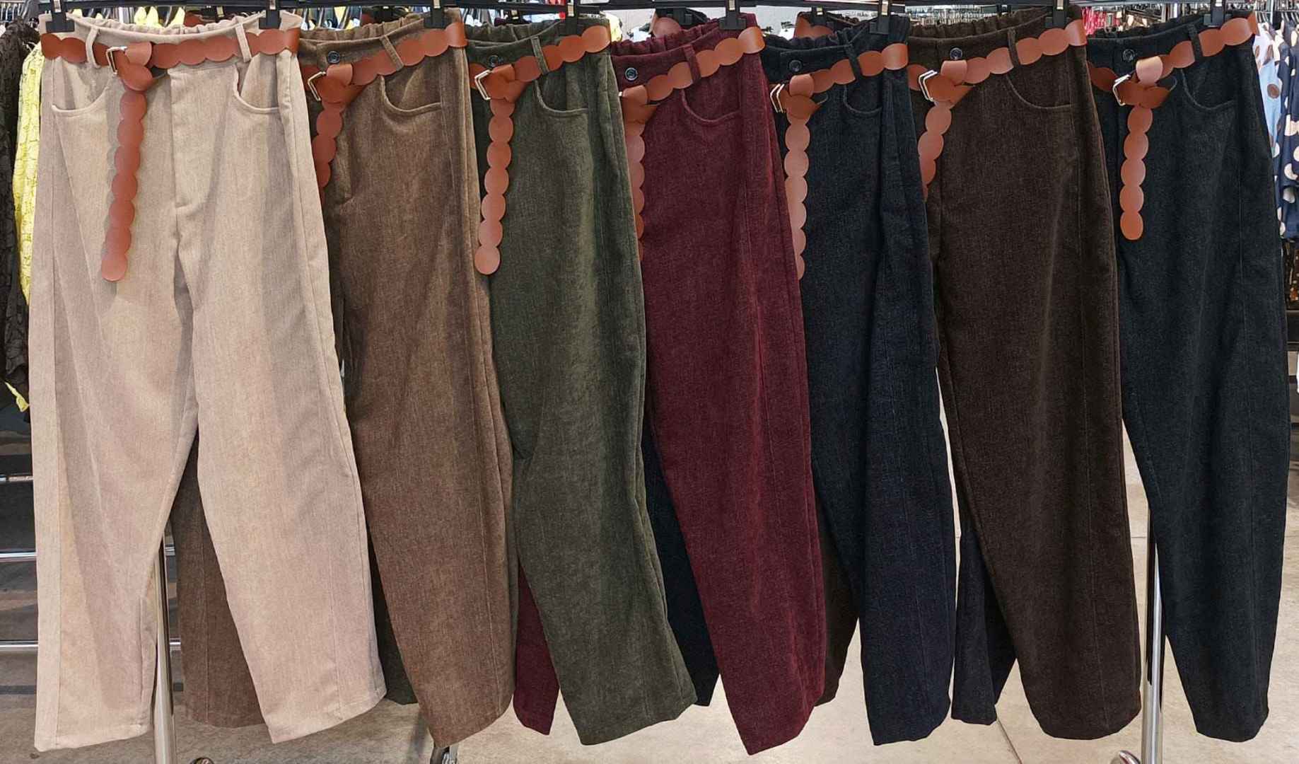 Gerade Hochbundhose