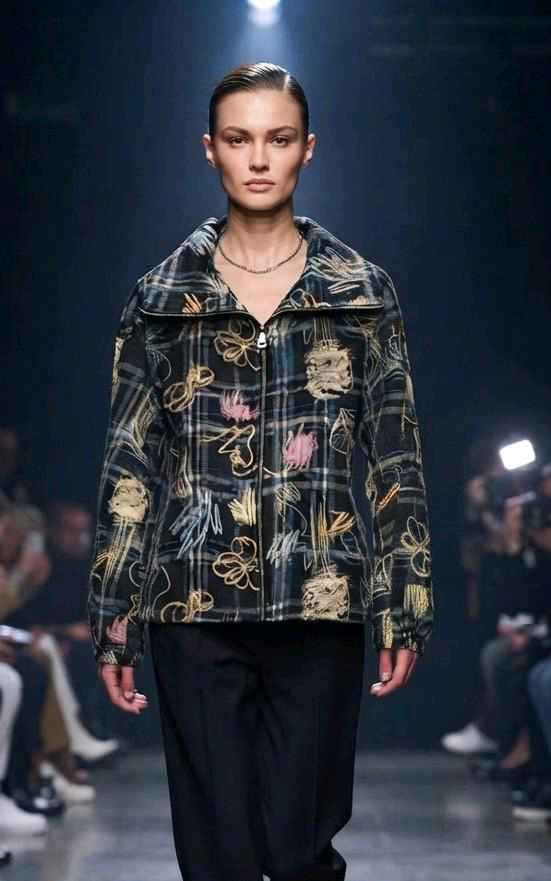 Jacke in Hüfthöhe mit Karo