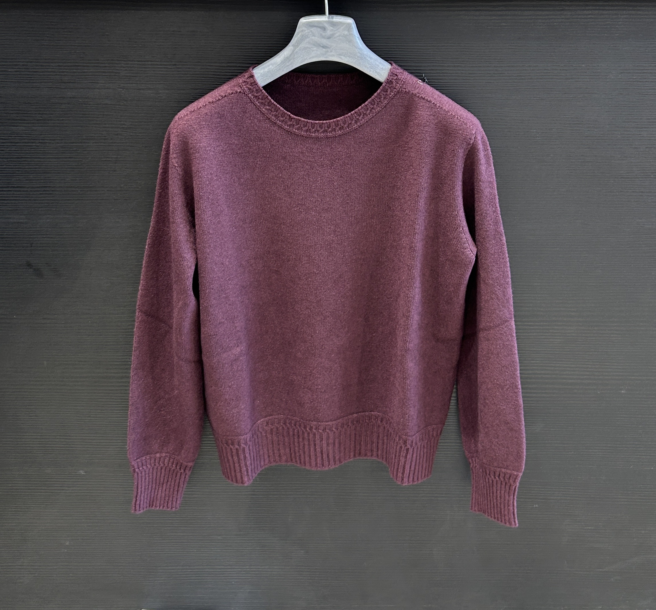 Regular Pullover bis zur Hüfte