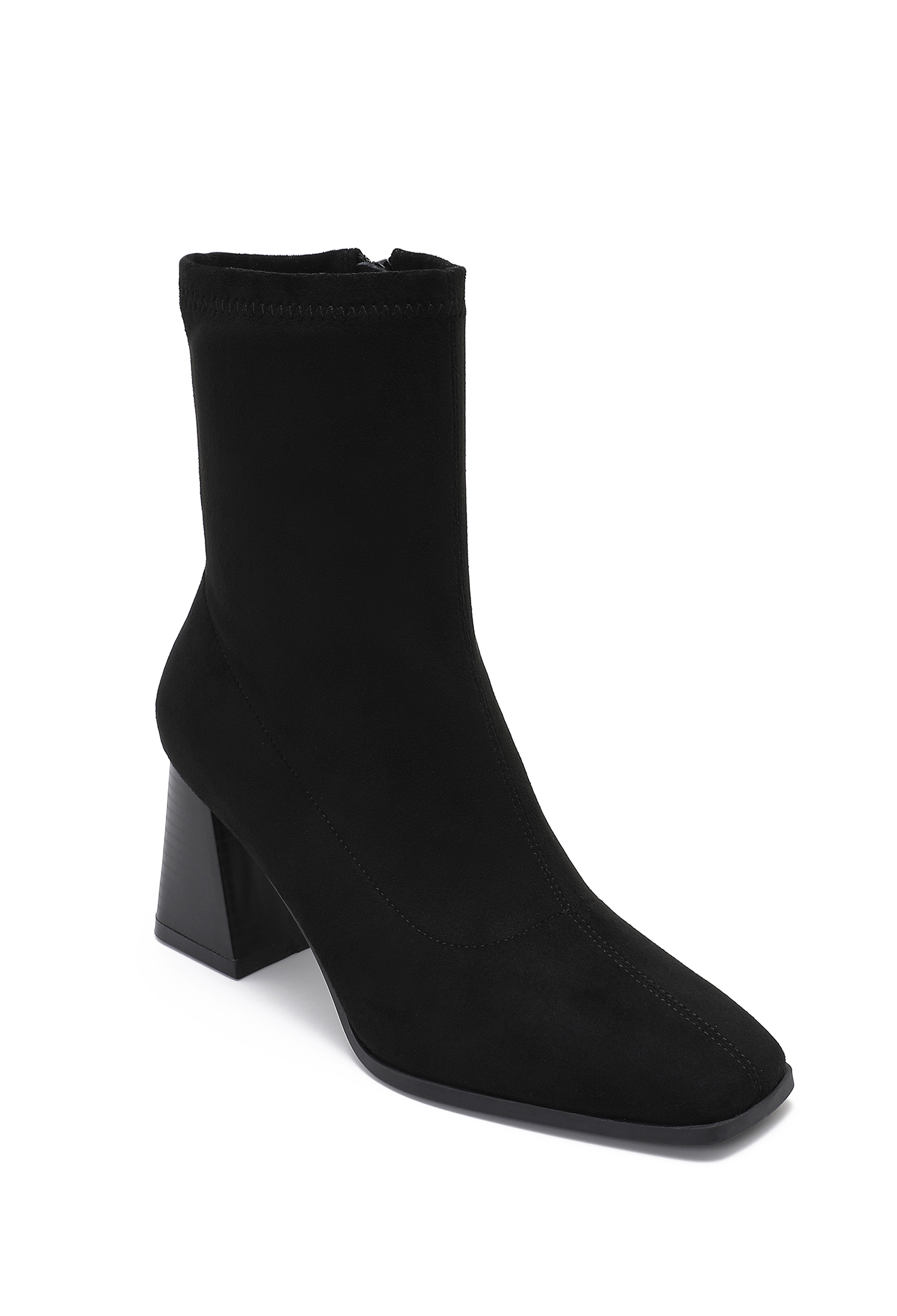 Ankle Boots mit quadratischer Spitze und Blockabsatz