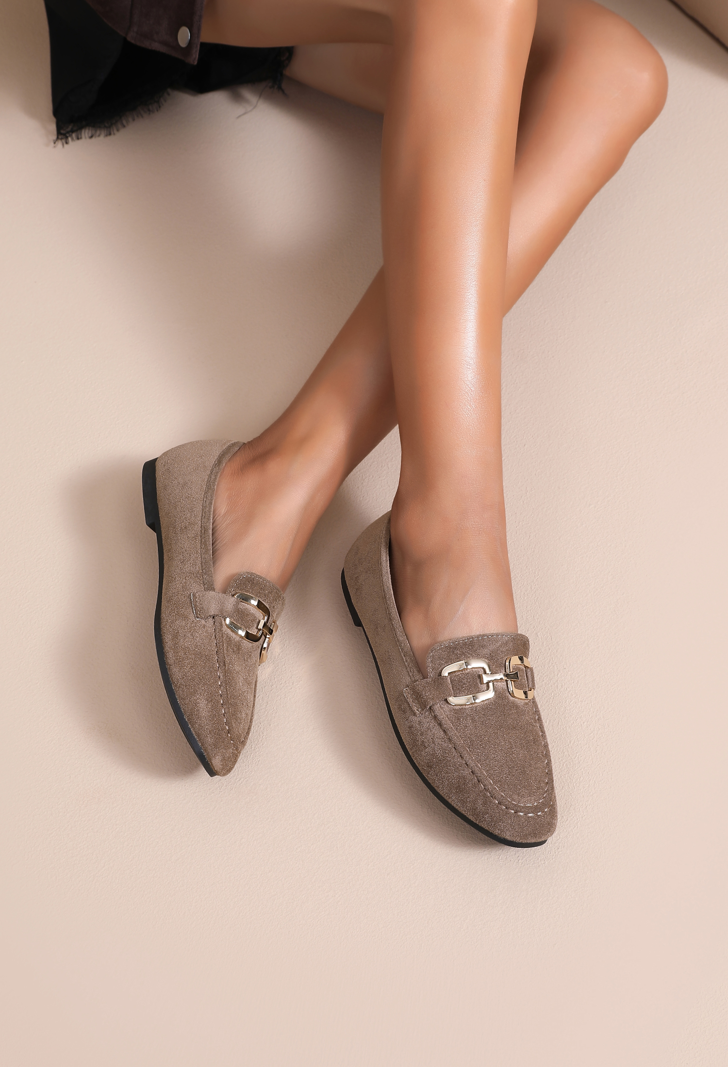 Mokassins und Halbschuhe