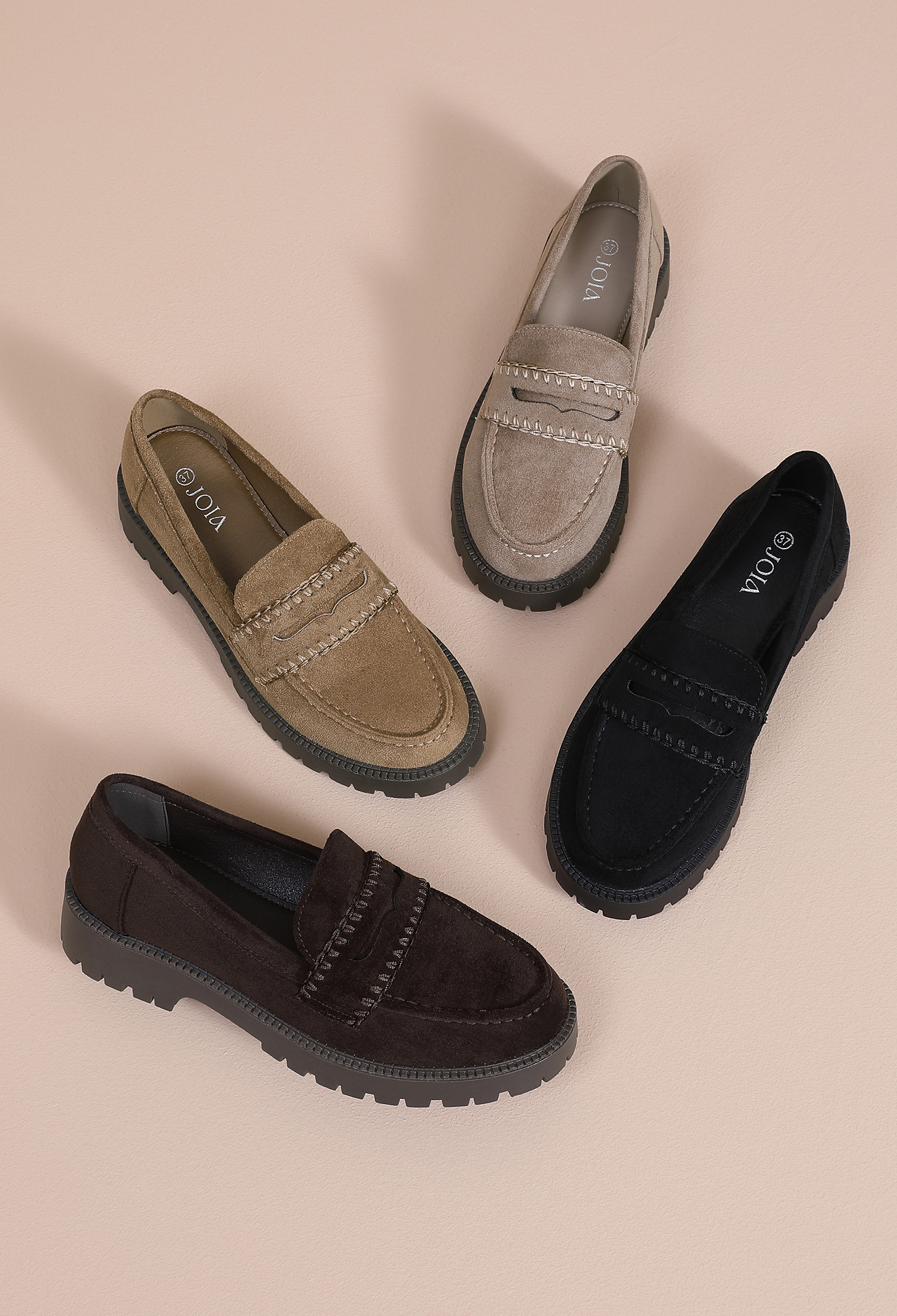 Mokassins und Halbschuhe