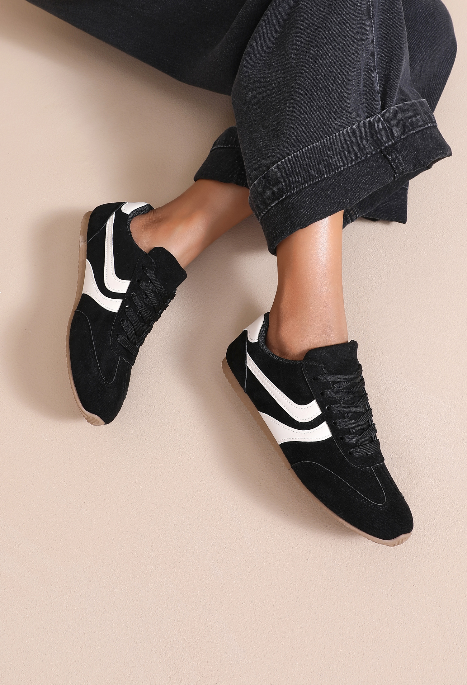 Sneaker
