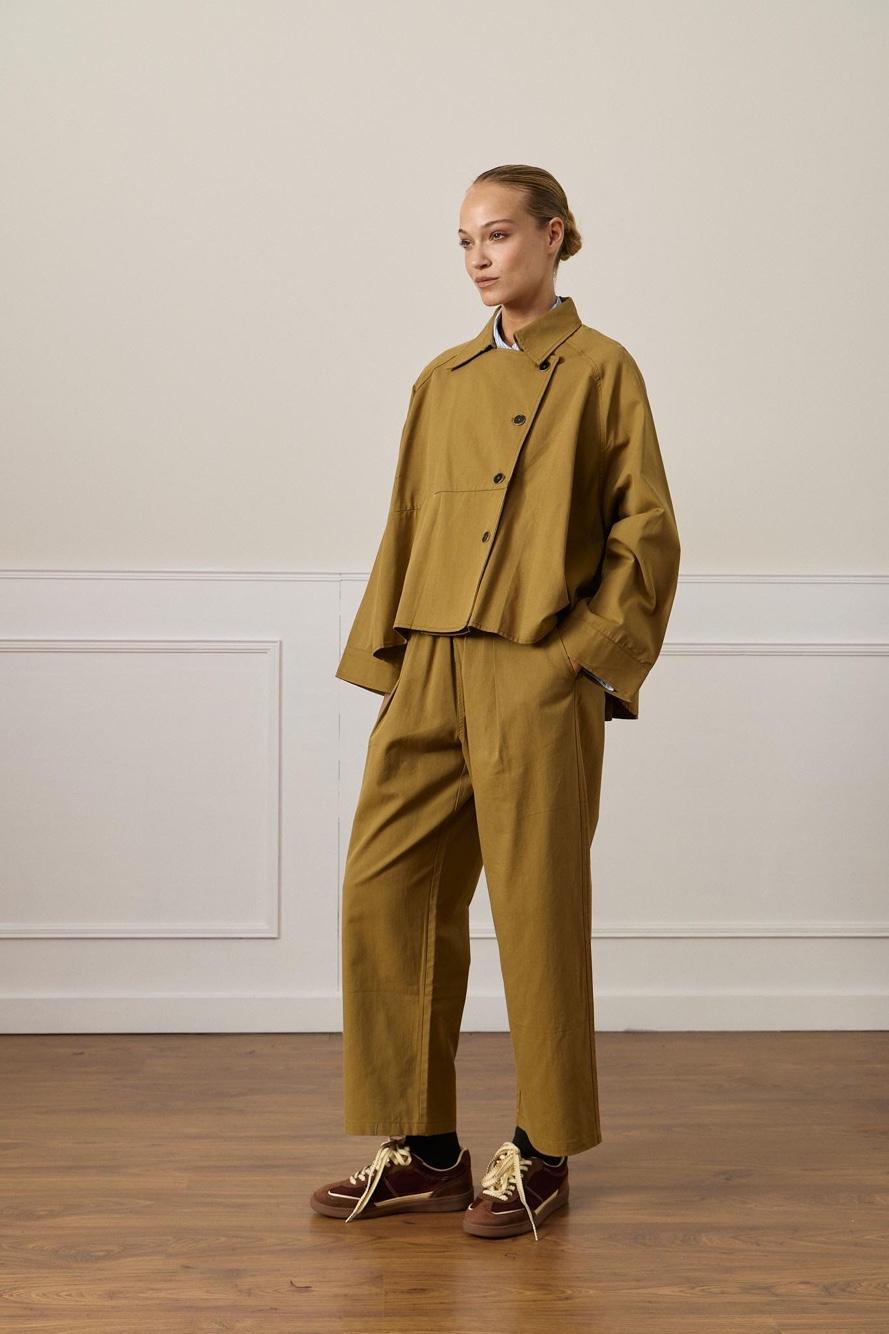 Wide‑Leg Hosen mit Falten