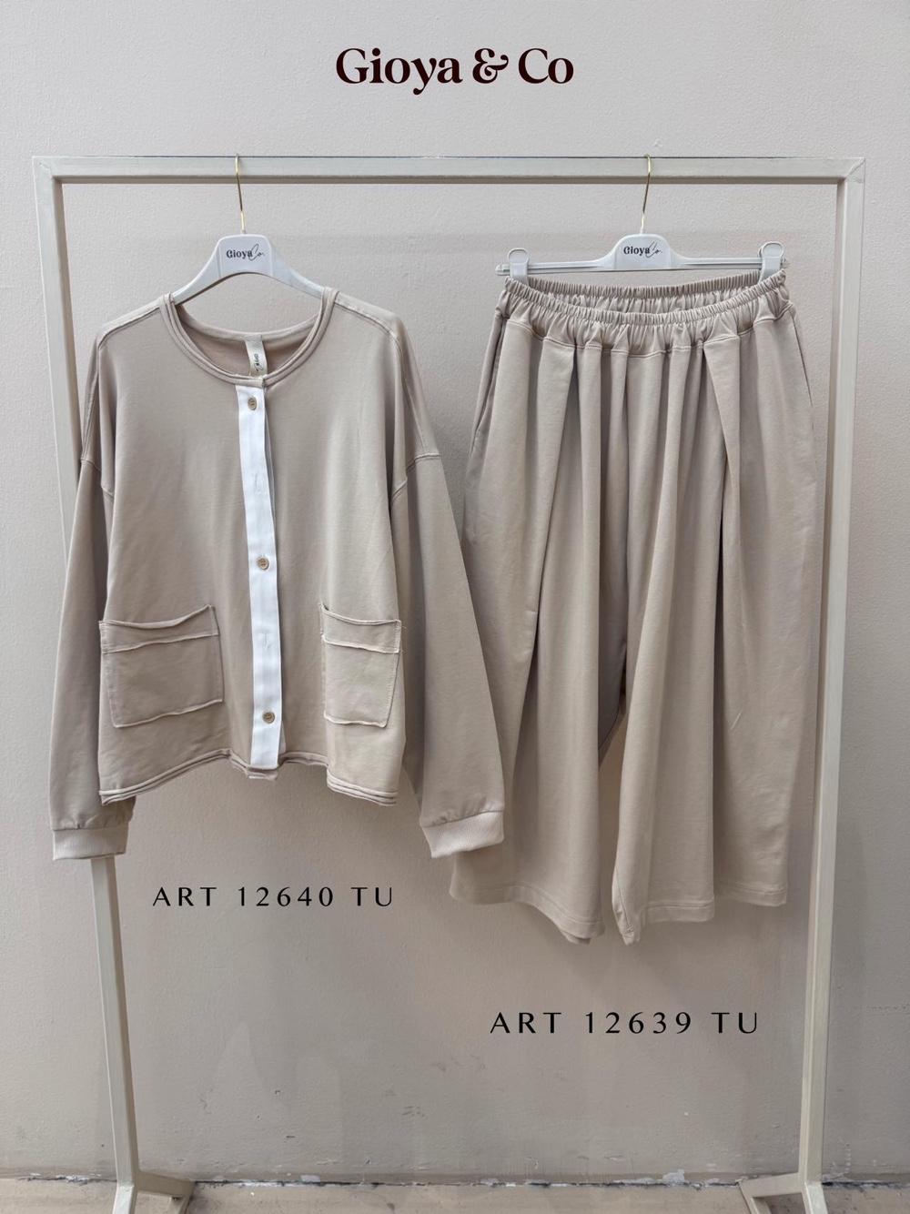 Lässige Jacke bis zur Hüfte