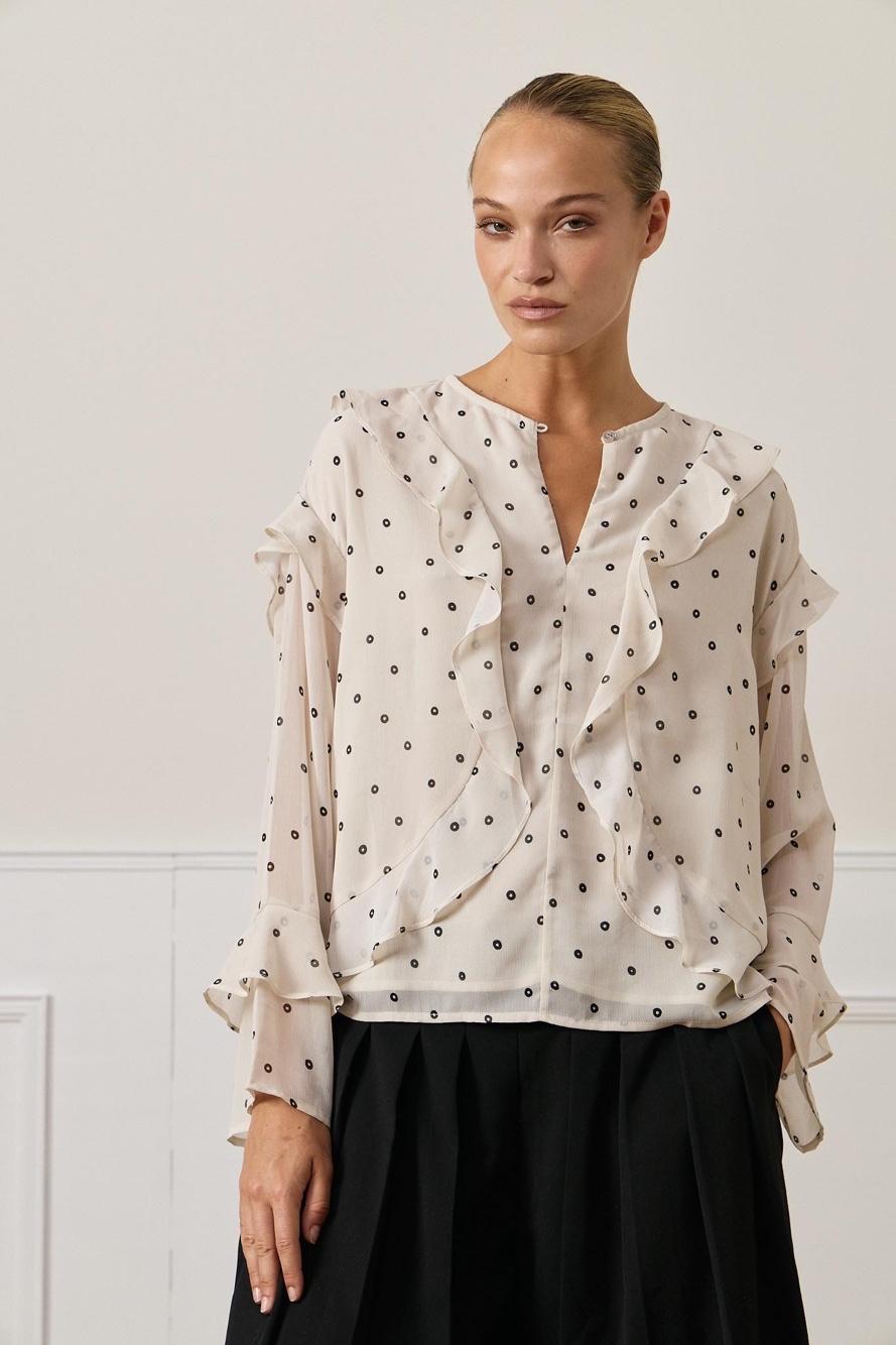 Bluse mit Rüschen