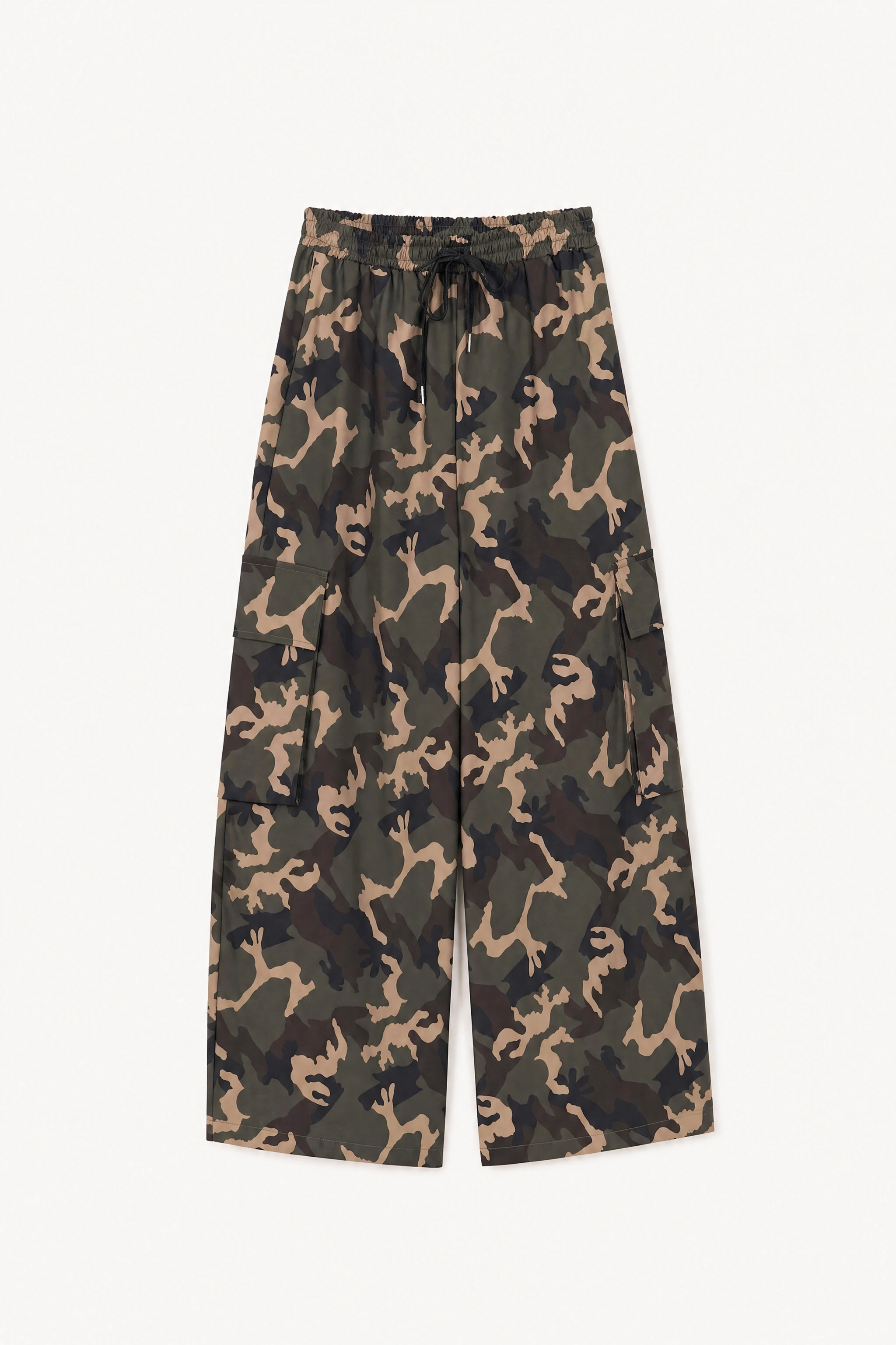Lässige Cargo-Hose im Camouflage-Look