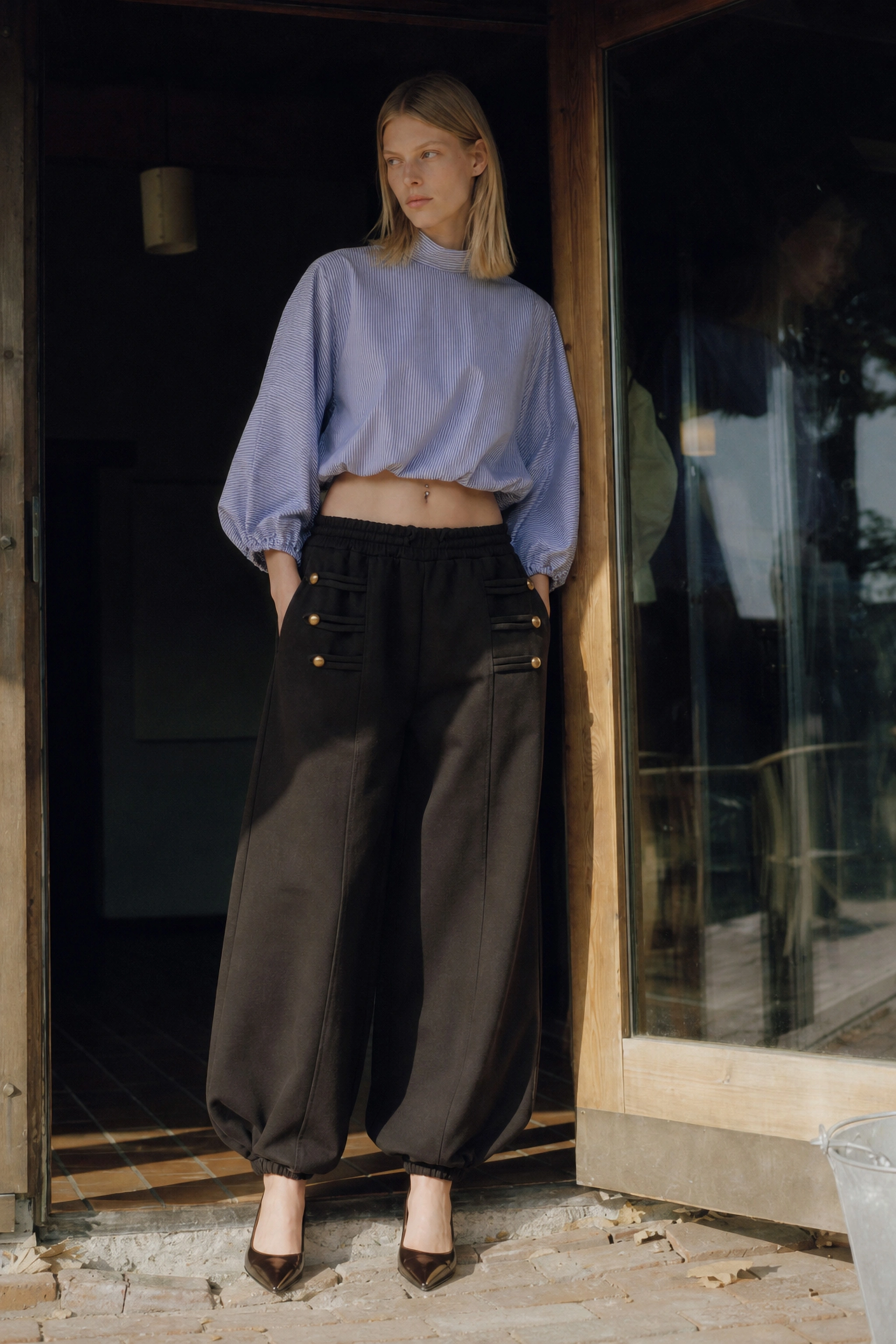 Cropped-Shirt mit Stehkragen