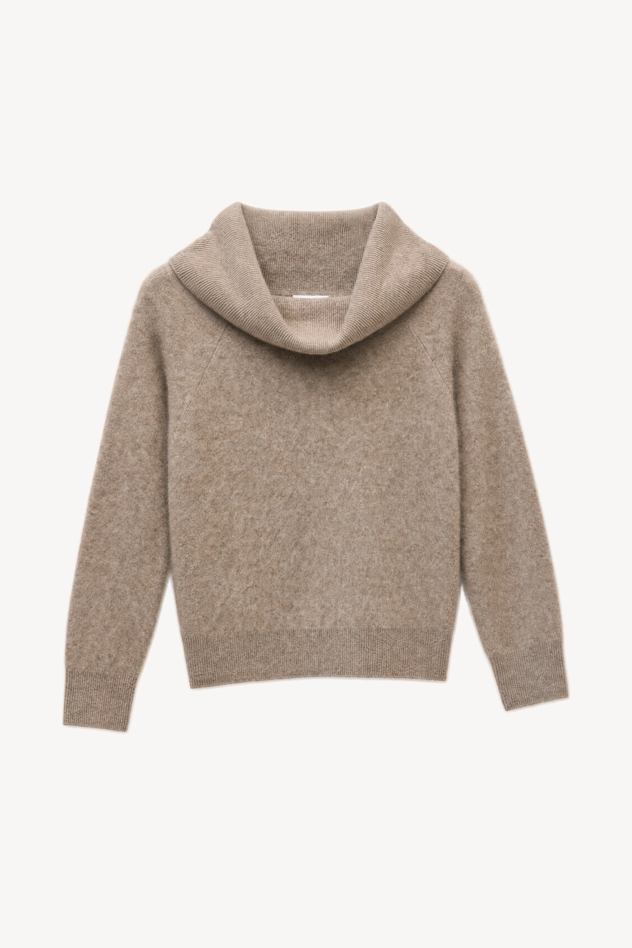 Flauschiger Pullover mit U-Boot-Ausschnitt