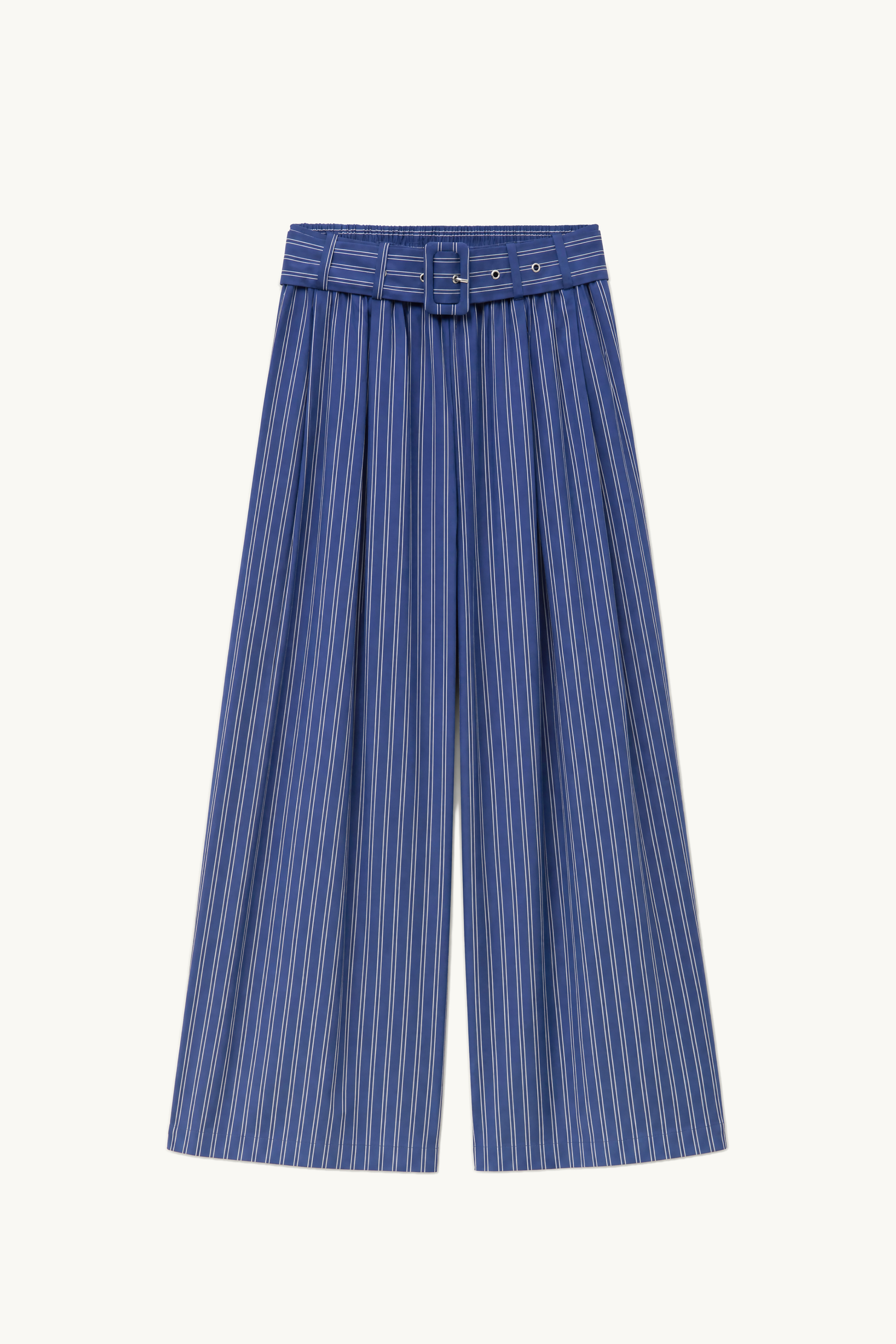 weite Hose mit Gürtel