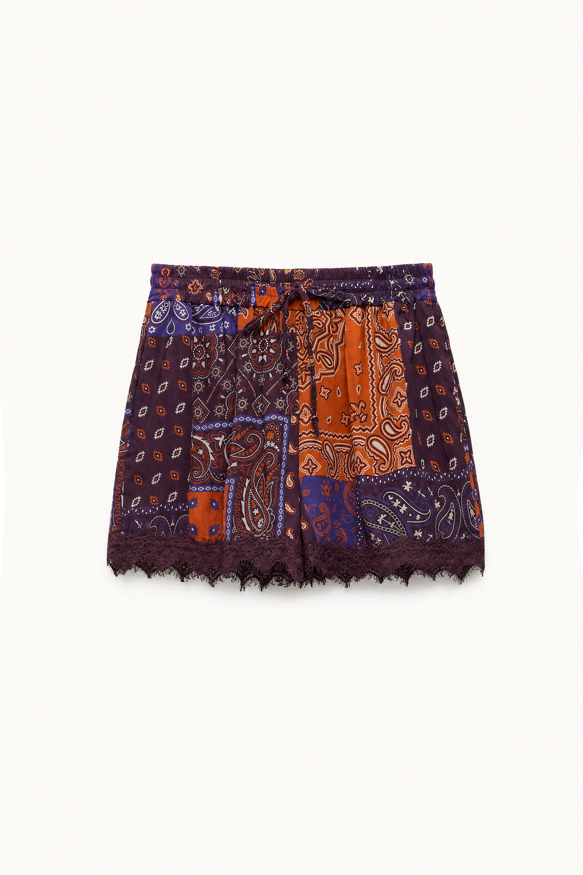 Shorts mit hoher Taille