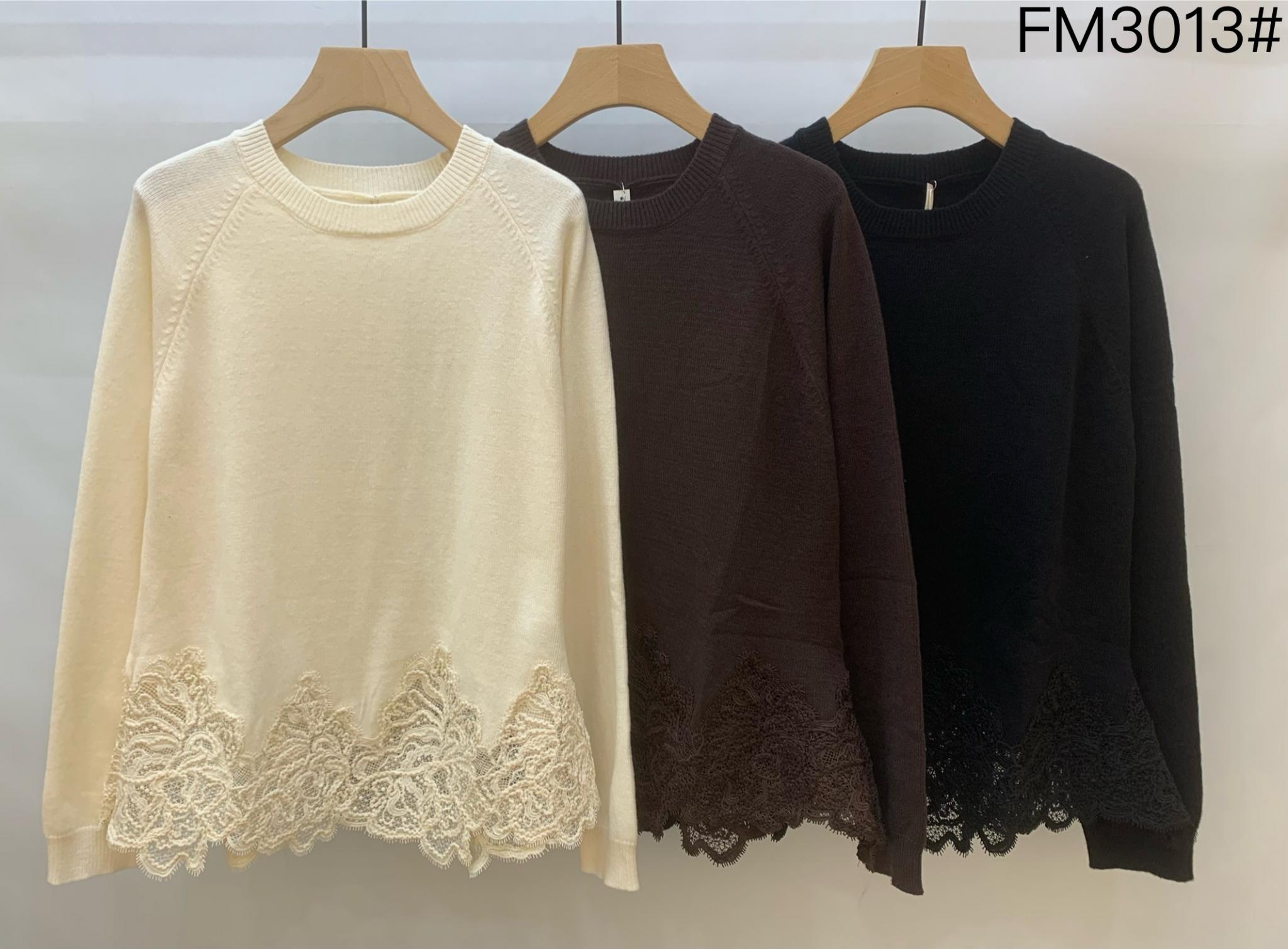 Regular-Pullover mit Spitzenbesatz