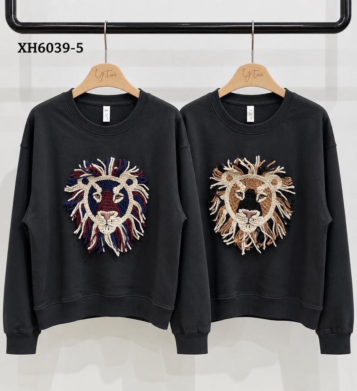 Lockerer Sweatshirt mit Stickerei